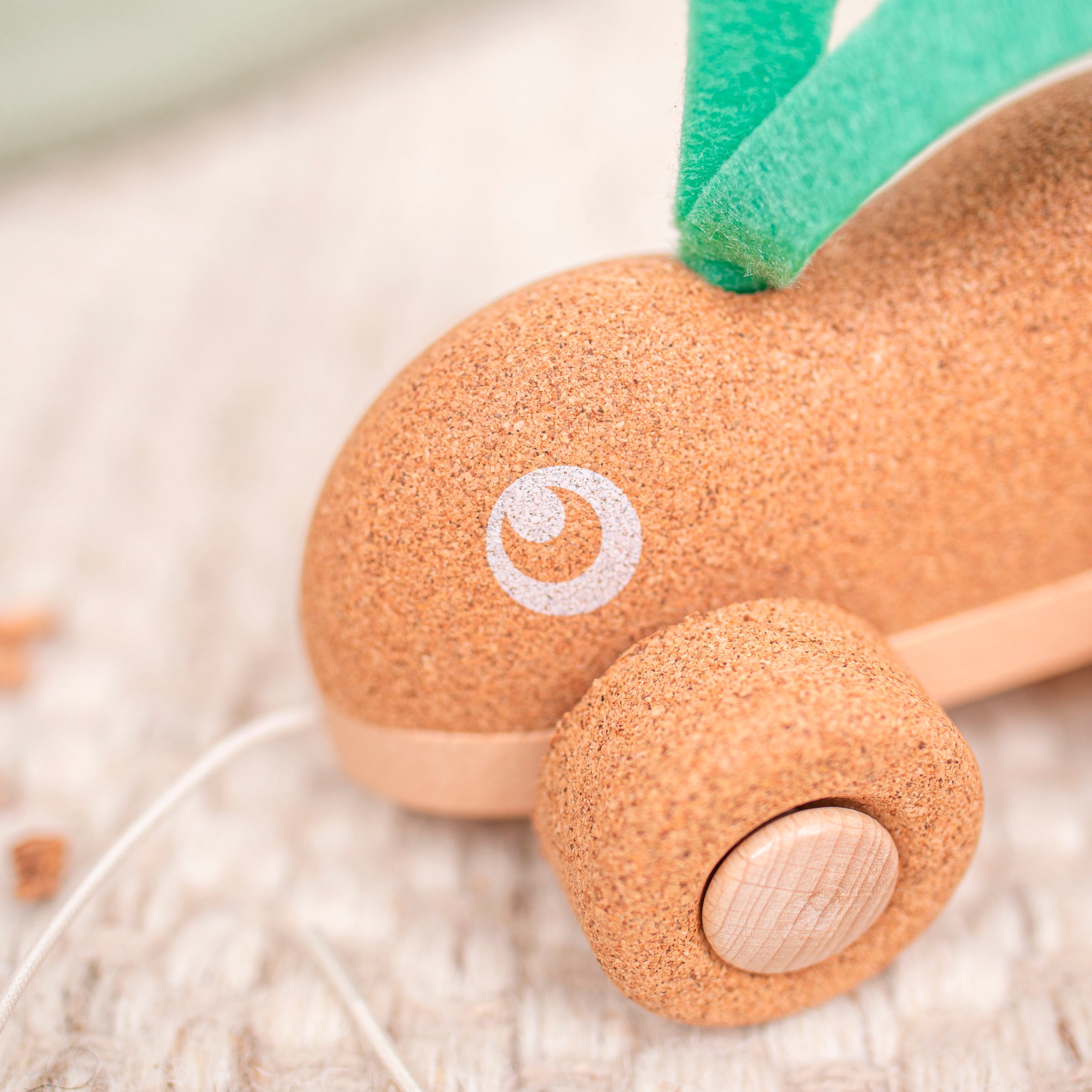 KORKO Animal à tirer »Hopping Bunny« Made in Europe