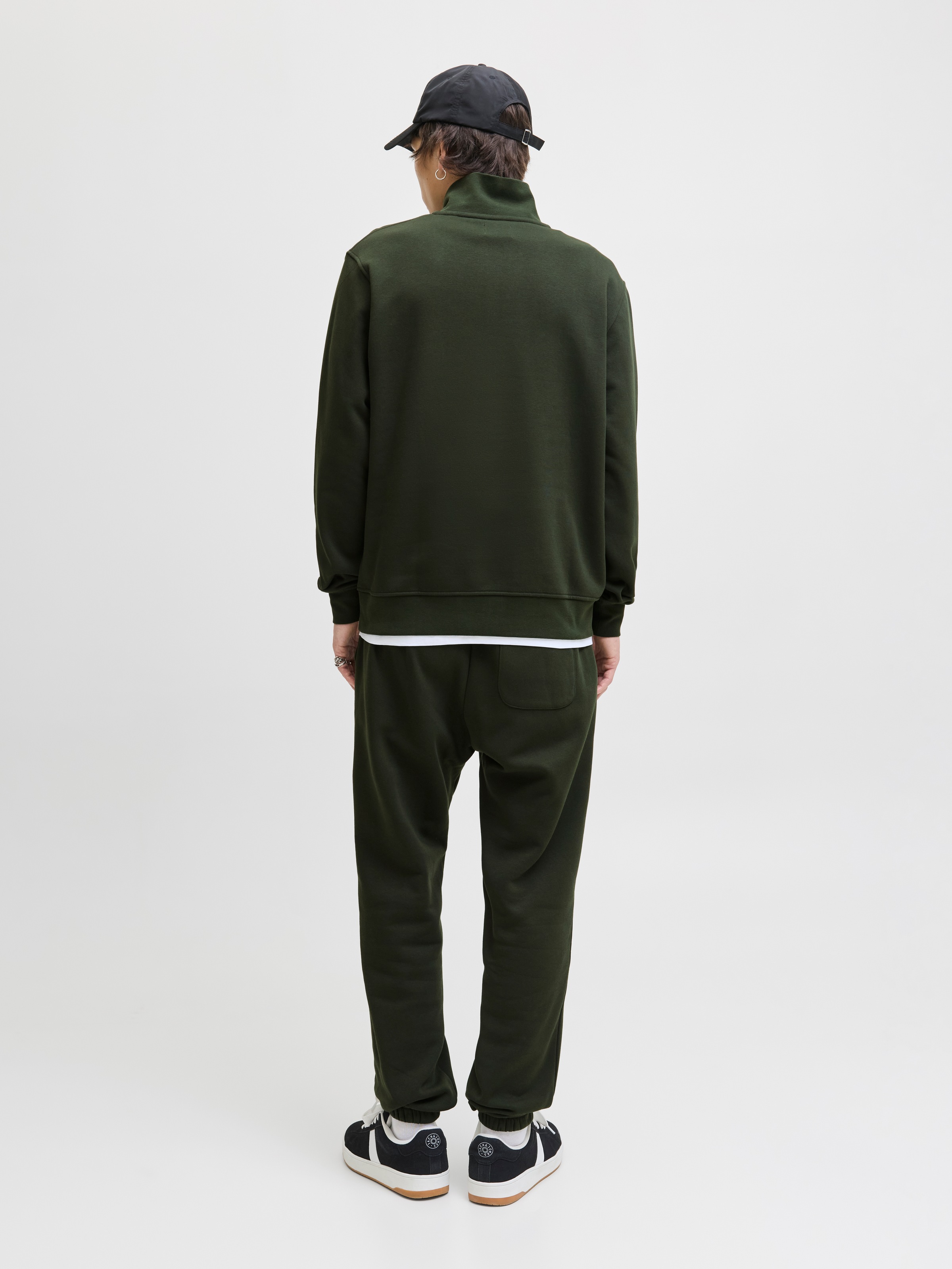 Jack & Jones Sweatshirt »JJESOHO SWEAT QUARTER ZIP HN NOOS«, Baumwollmischung, relaxed fit
