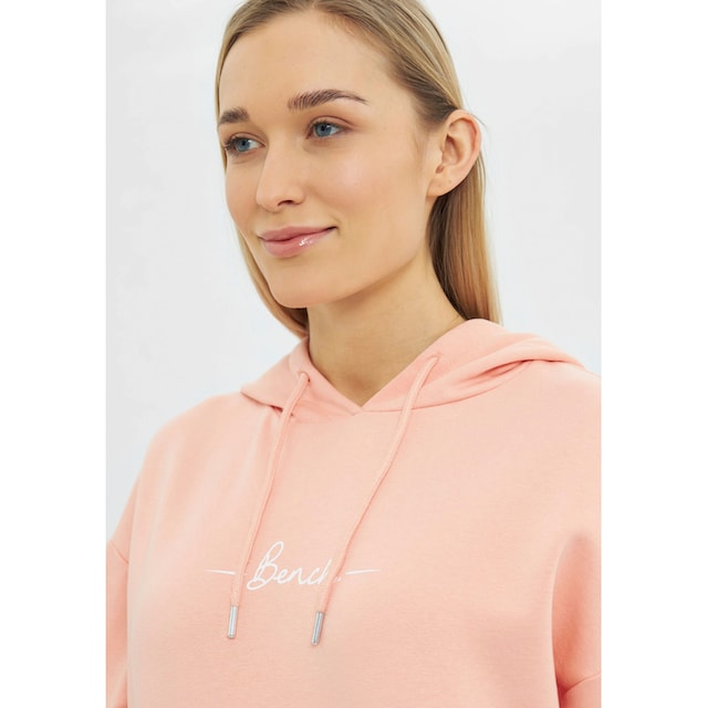 ♕ Bench. Kapuzensweatshirt, mit femininen Logoprint versandkostenfrei  kaufen