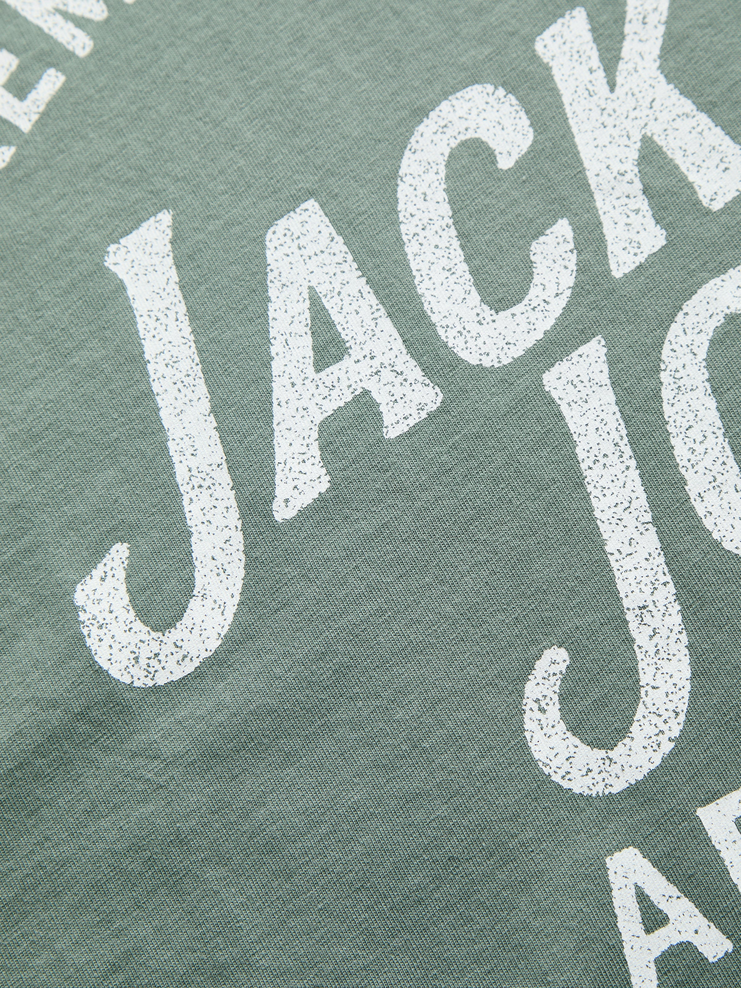 Jack & Jones PlusSize T-shirt »JPRBLUZANE SS TEE FST PLS« avec logo et inscription
