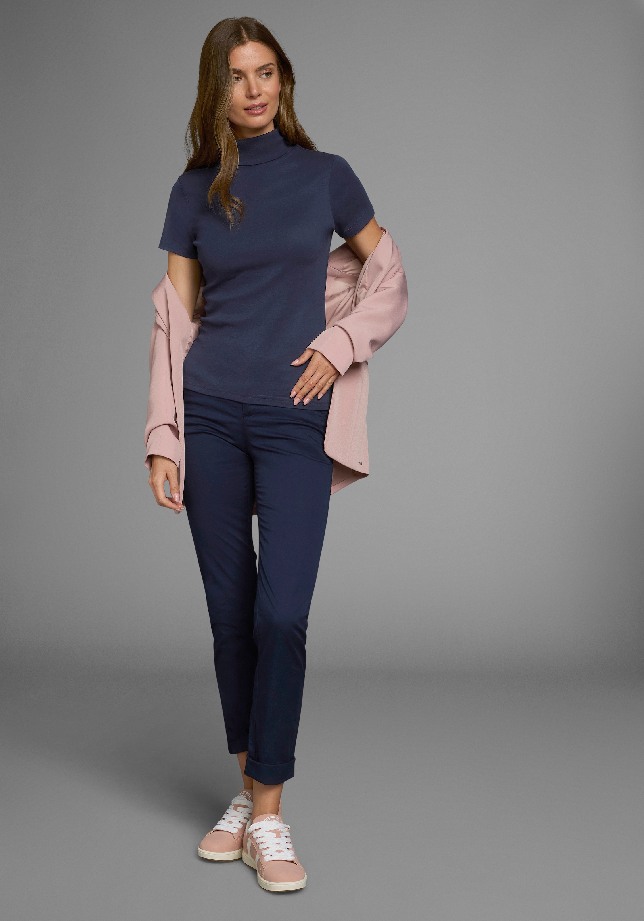 Flashlights Rollkragenshirt, figurbetont, Basic-Stil, Rollkragen, aus 100% Baumwolle, elastisch