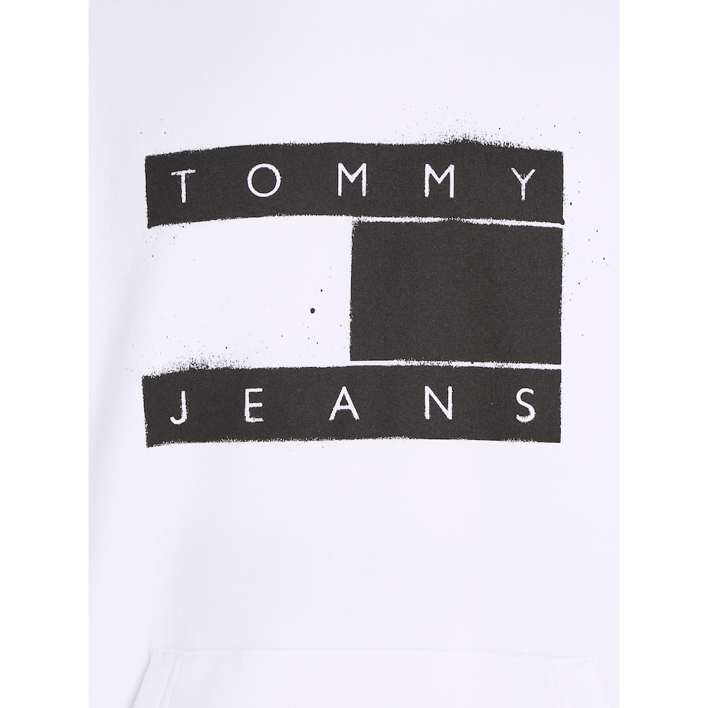 Tommy Jeans Kapuzensweatshirt »TJM REG FLAG SPRAY HOODIE«