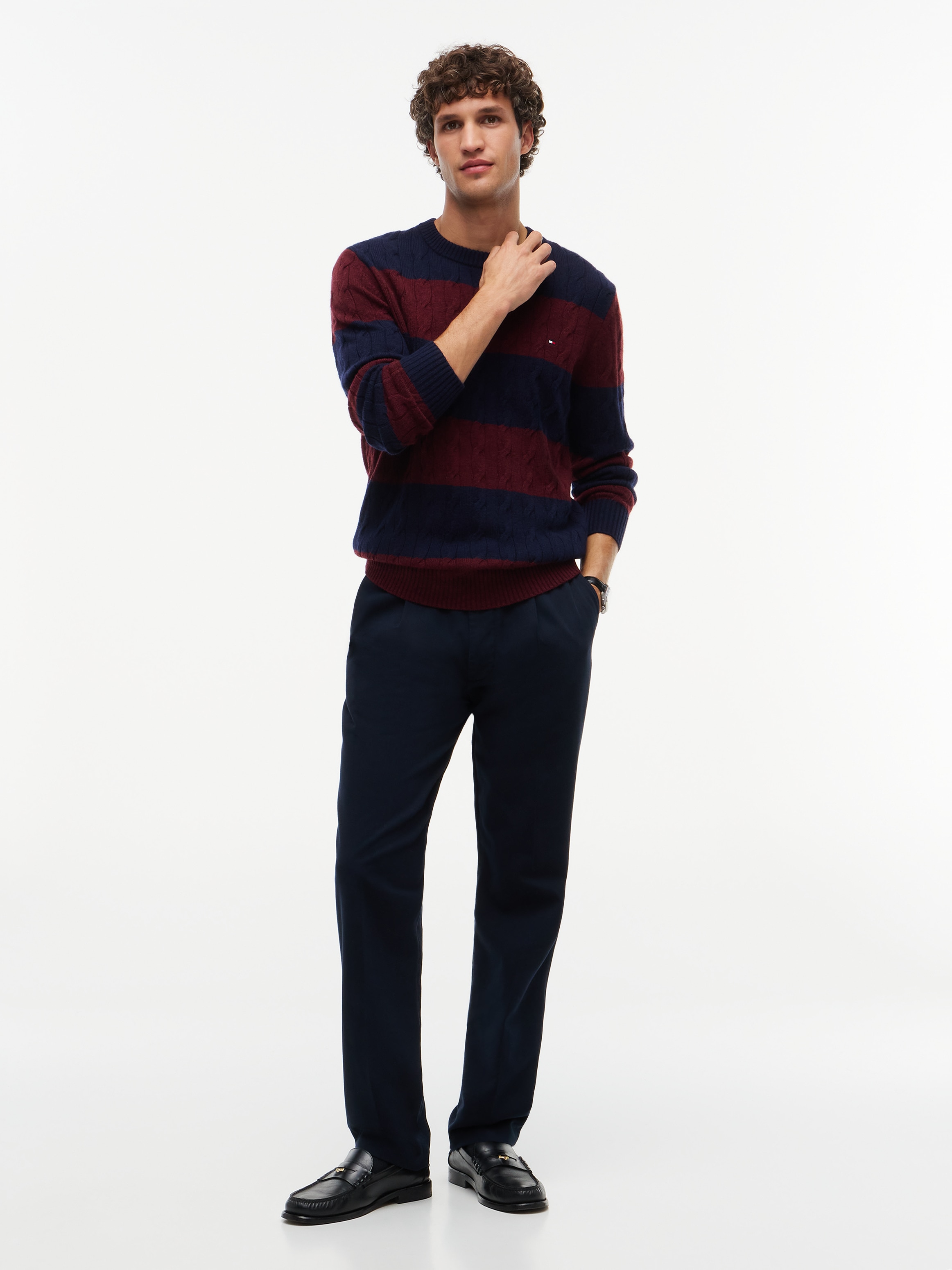 Tommy Hilfiger Rundhalspullover »LAMBSWOOL CABLE CREW« aus reiner Lammwolle mit Zopfmuster