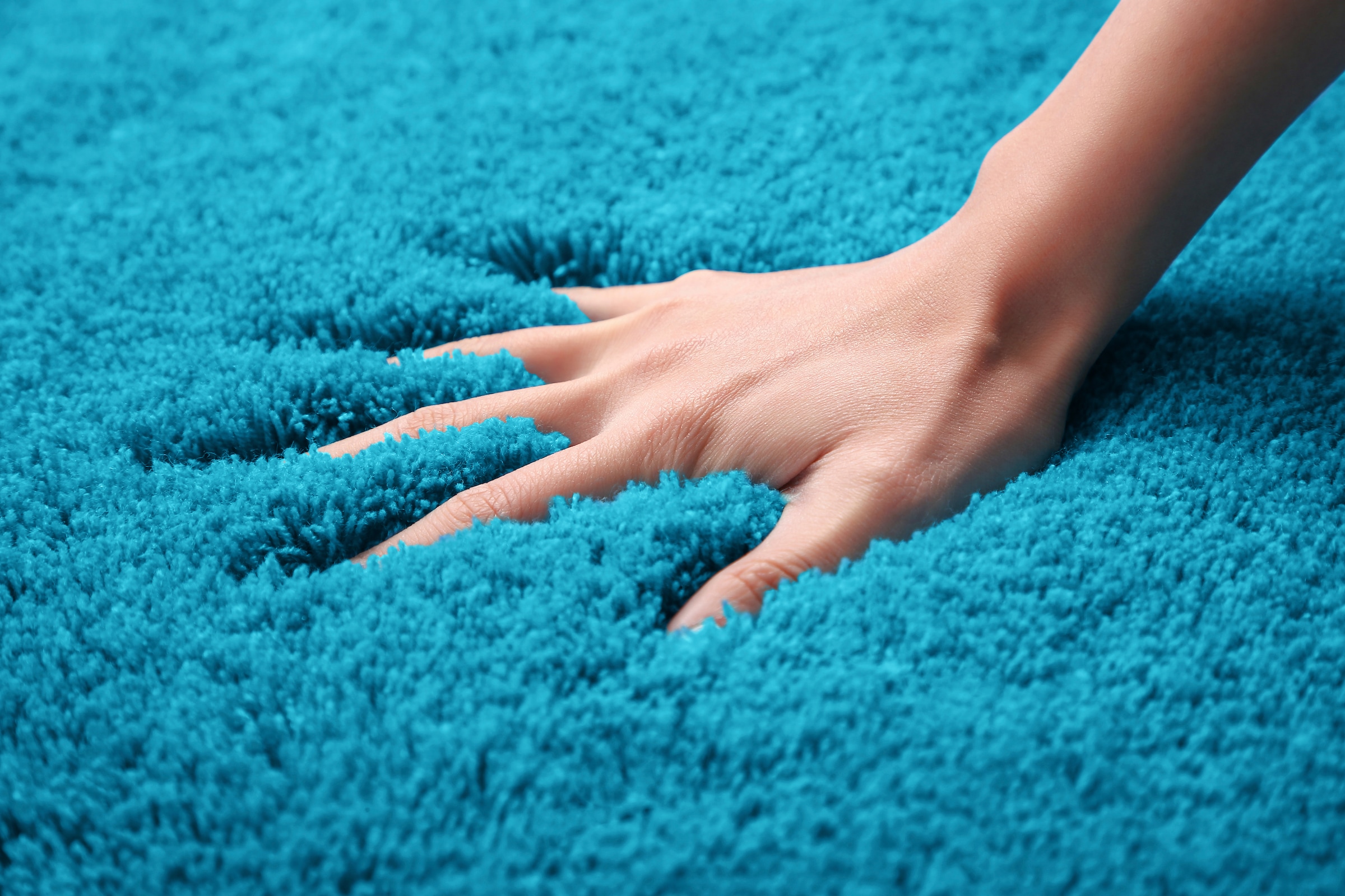 Bruno Banani Badematte »Lana, Badvorleger, Badezimmer Teppich«, rutschhemmend beschichtet, fussbodenheizungsgeeignet-schnell trocknend-strapazierfähig, Badteppich, Badematten, unifarben, auch als 3 teiliges Set & rund