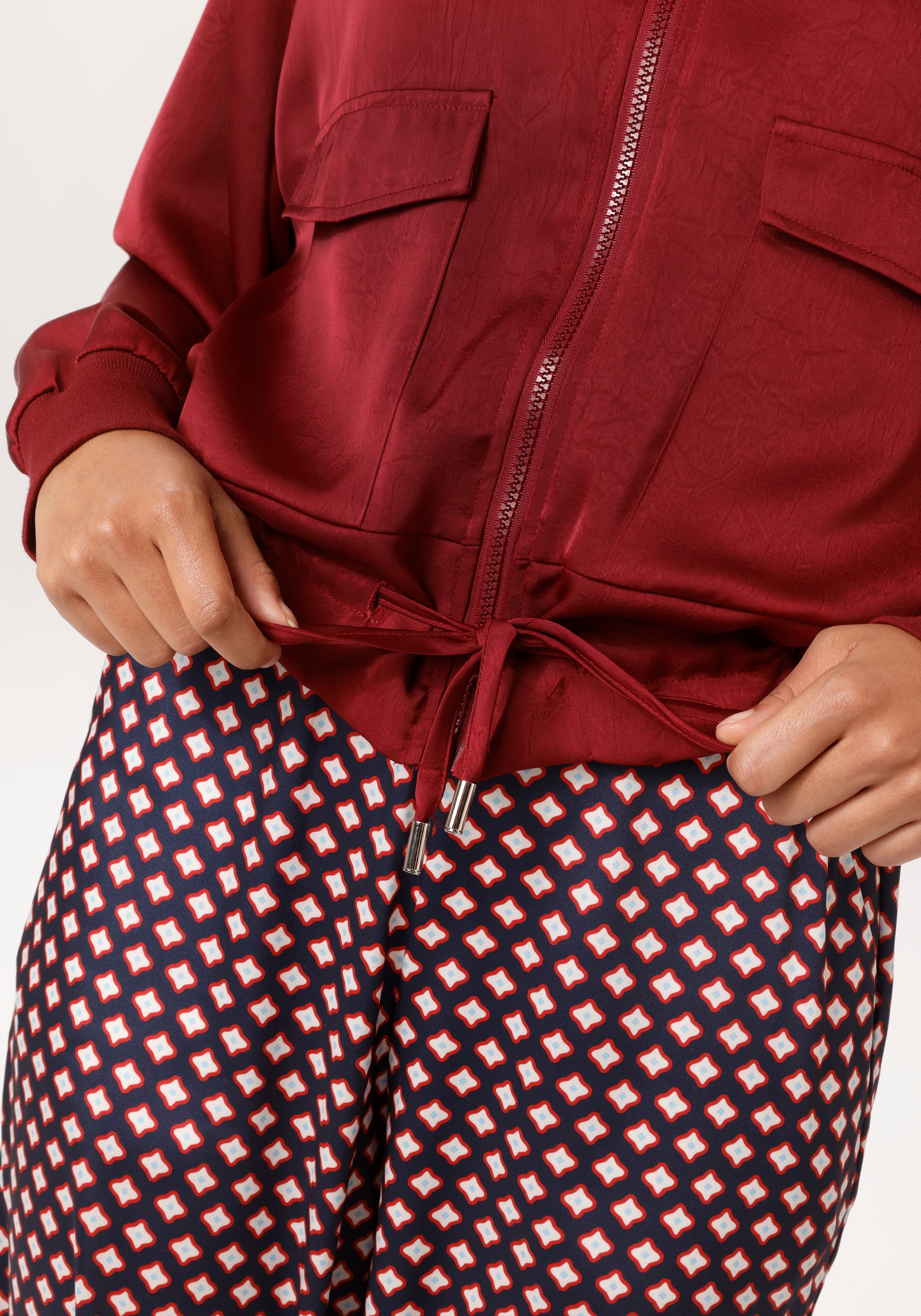 Aniston CASUAL Blouson mit Tunnelzug im Saum - NEUE KOLLEKTION