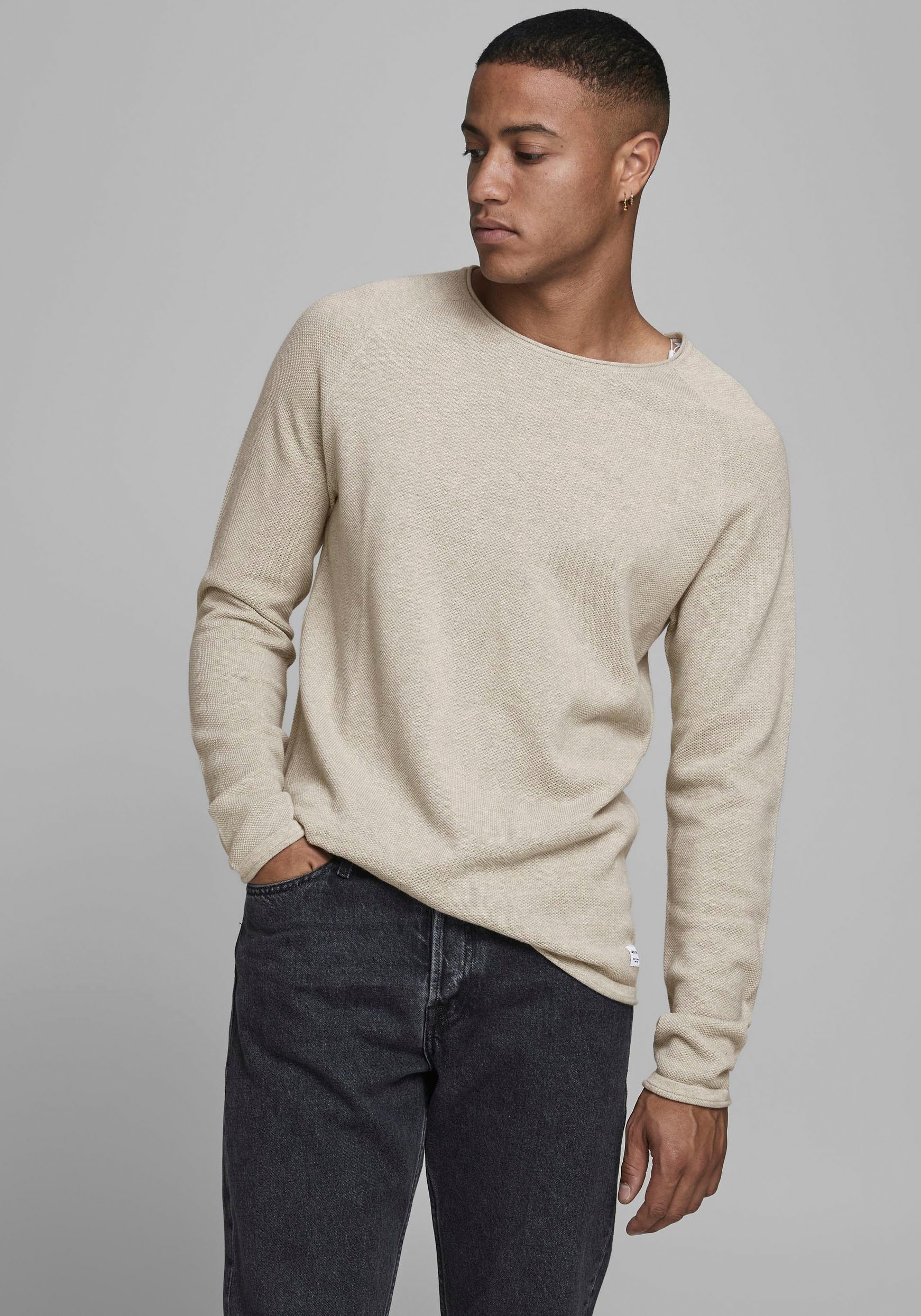 Jack & Jones Rundhalspullover »JJEHILL Einfarbiger Pullover mit angenehmem Tragegefühl«, unifarben, modisch, schmal, Baumwolle, Rundhals