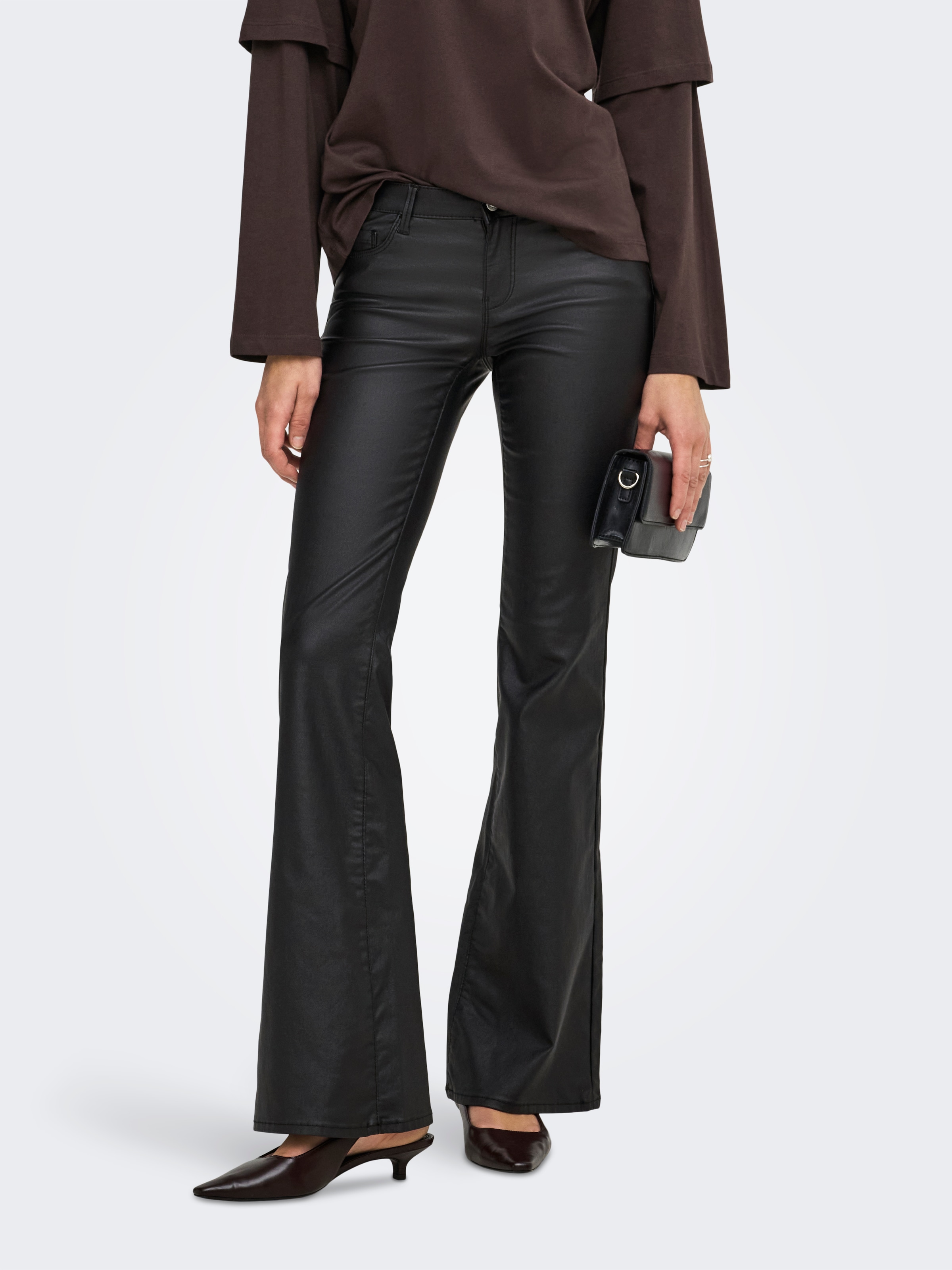 Image of ONLY Bootcut-Jeans "ONLHELLA LW RETRO FLARED PANT PNT" Viskosemischung, low waist