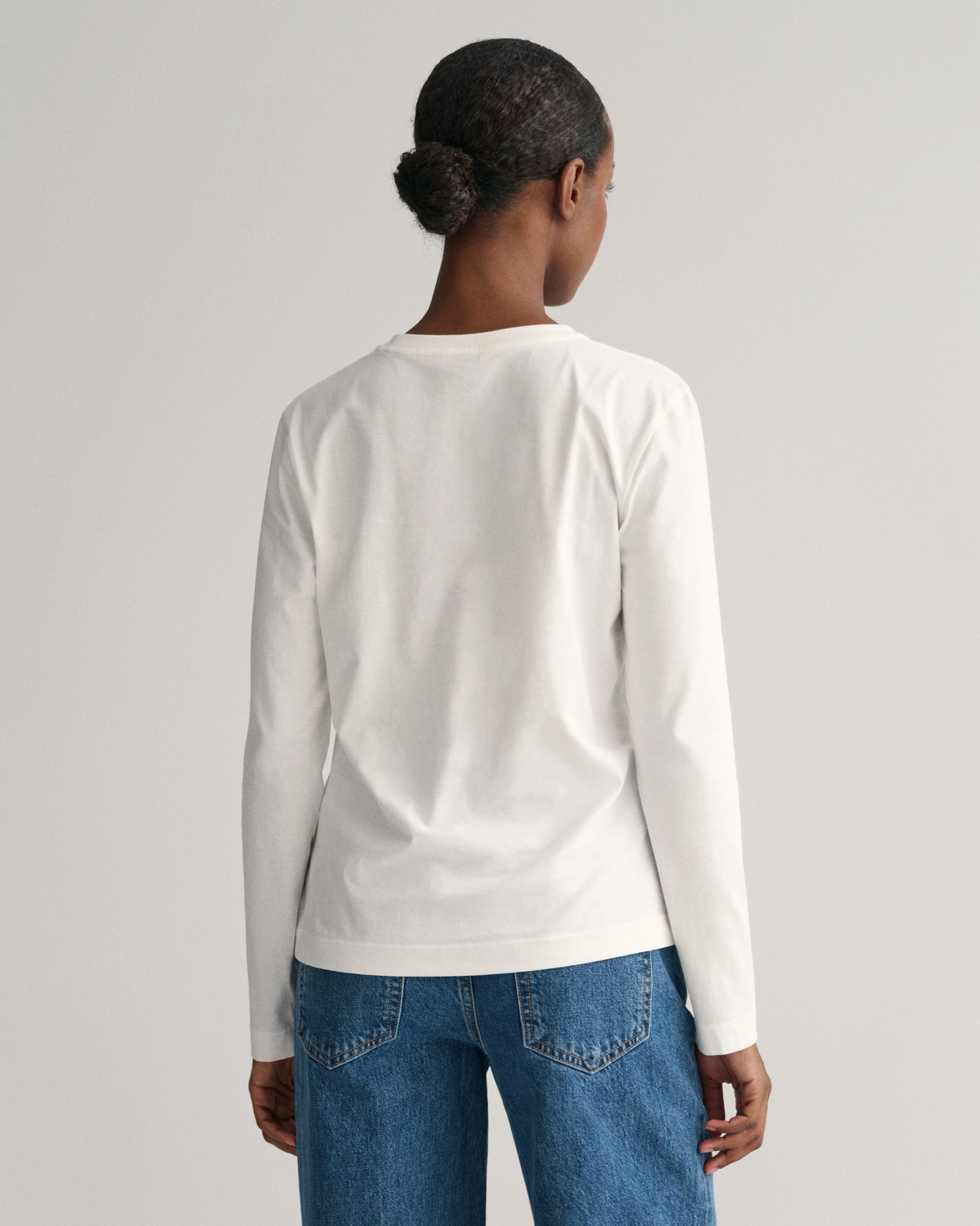 Gant Langarmshirt »REG SHIELD LS T-SHIRT«, kleine Logostickerei auf der Brust