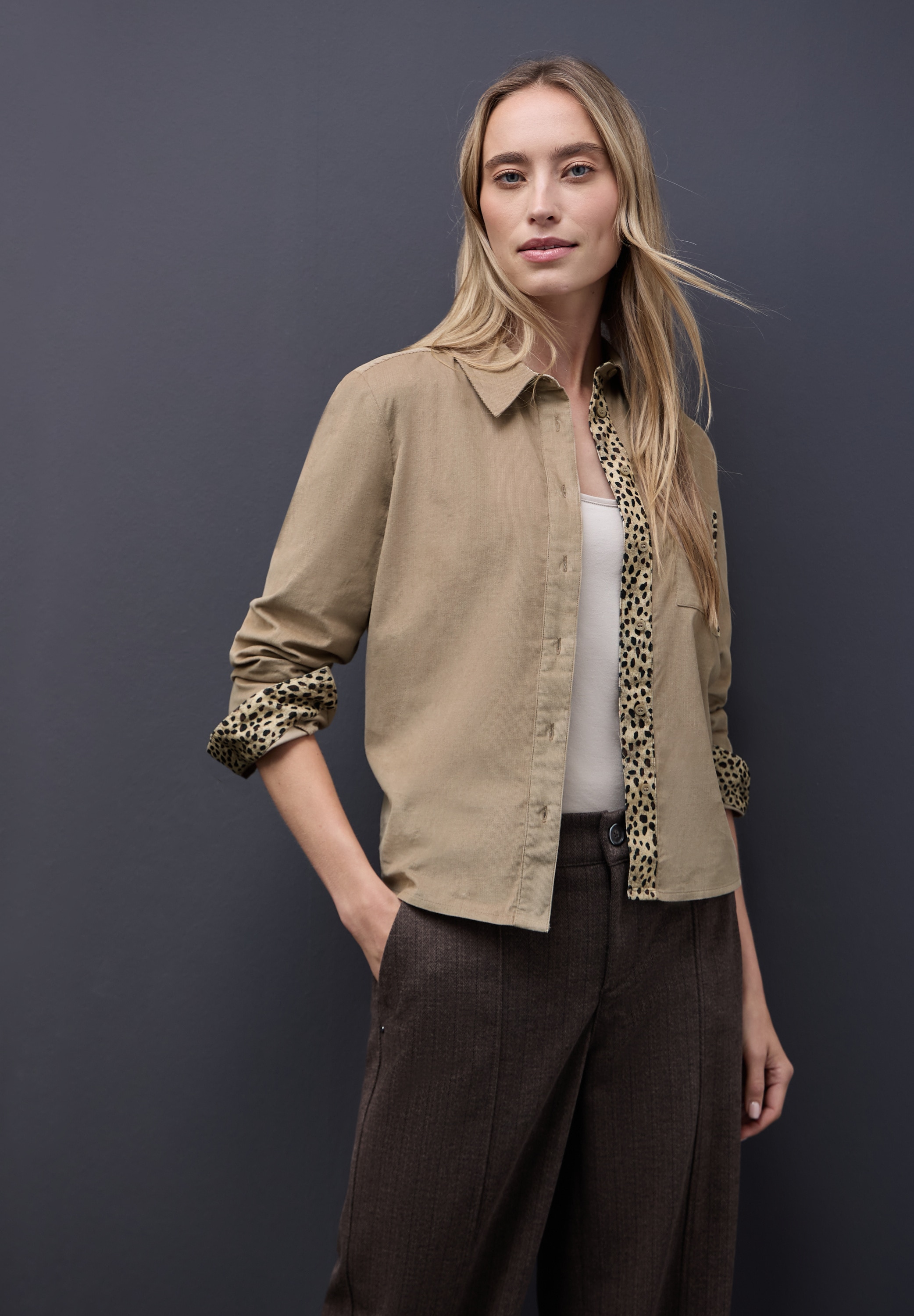 Image of STREET ONE Langarmbluse mit Tapedetails im Leo-Look