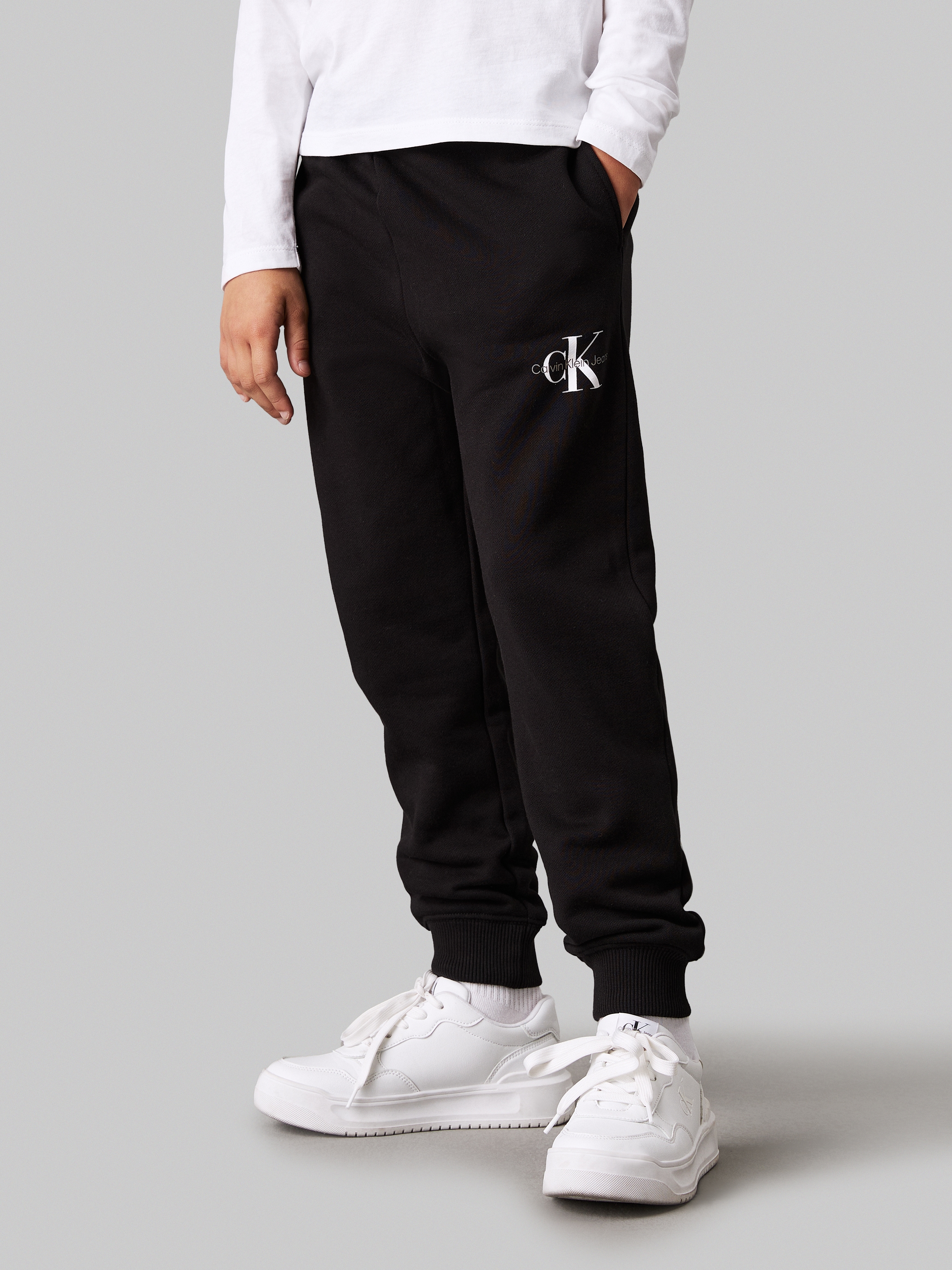 Calvin Klein Jeans Sweathose »MONOGRAM LOGO SWEATPANTS«, für Kinder bis 16 Jahre