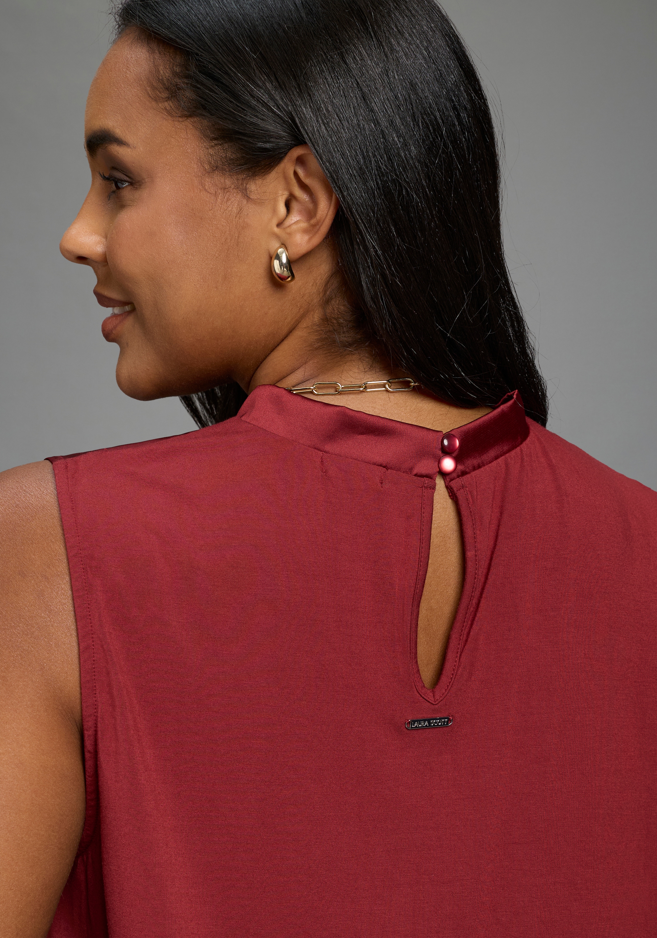 Laura Scott CURVE Top chemisier »Grosse Grössen« en ligne A, en satin et jersey, sans manches, longueur couvrant les hanches
