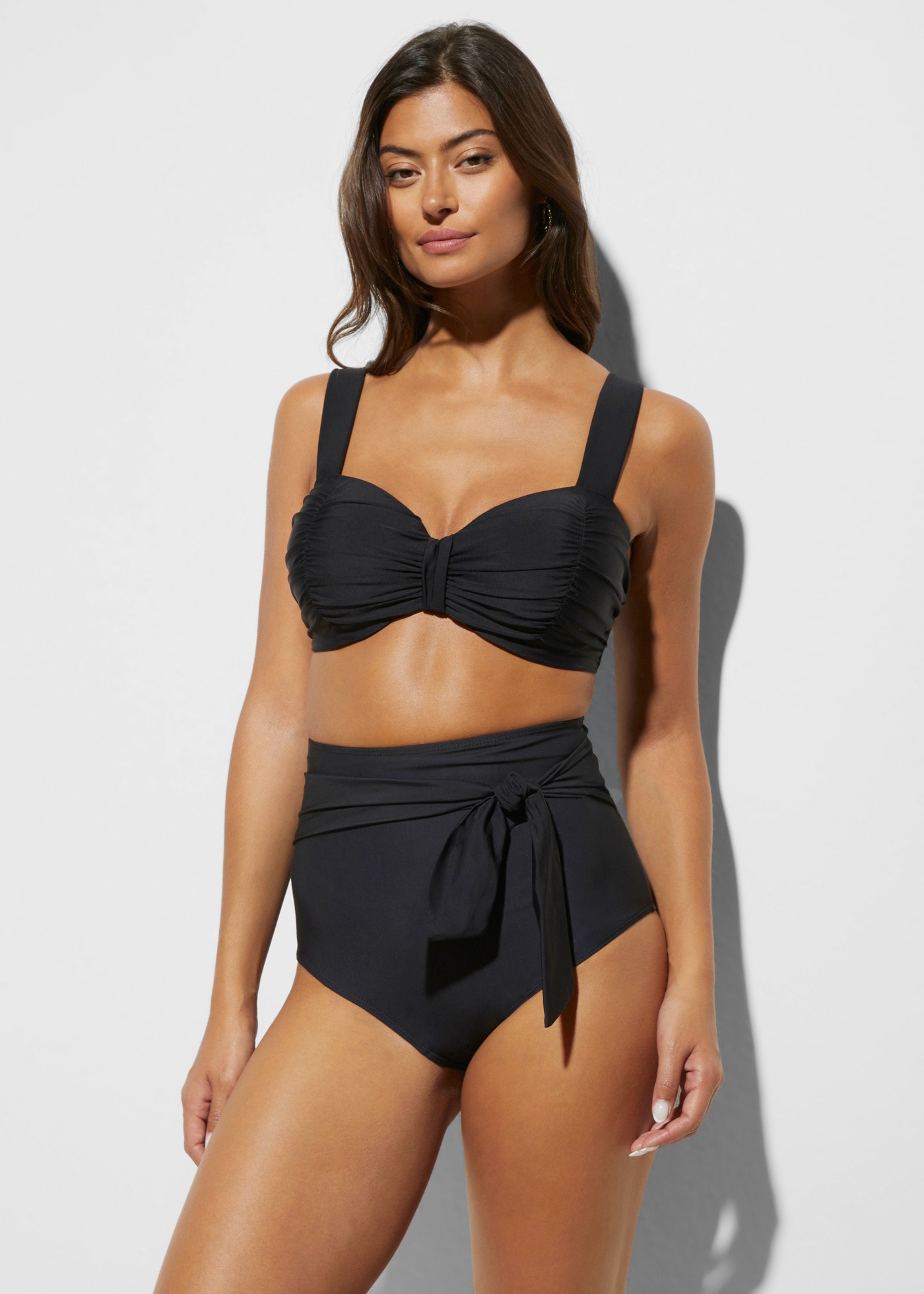 Image of bonprix Bikini-Hose Strong Shape aus formgebendem Material, mit Bindeschleife