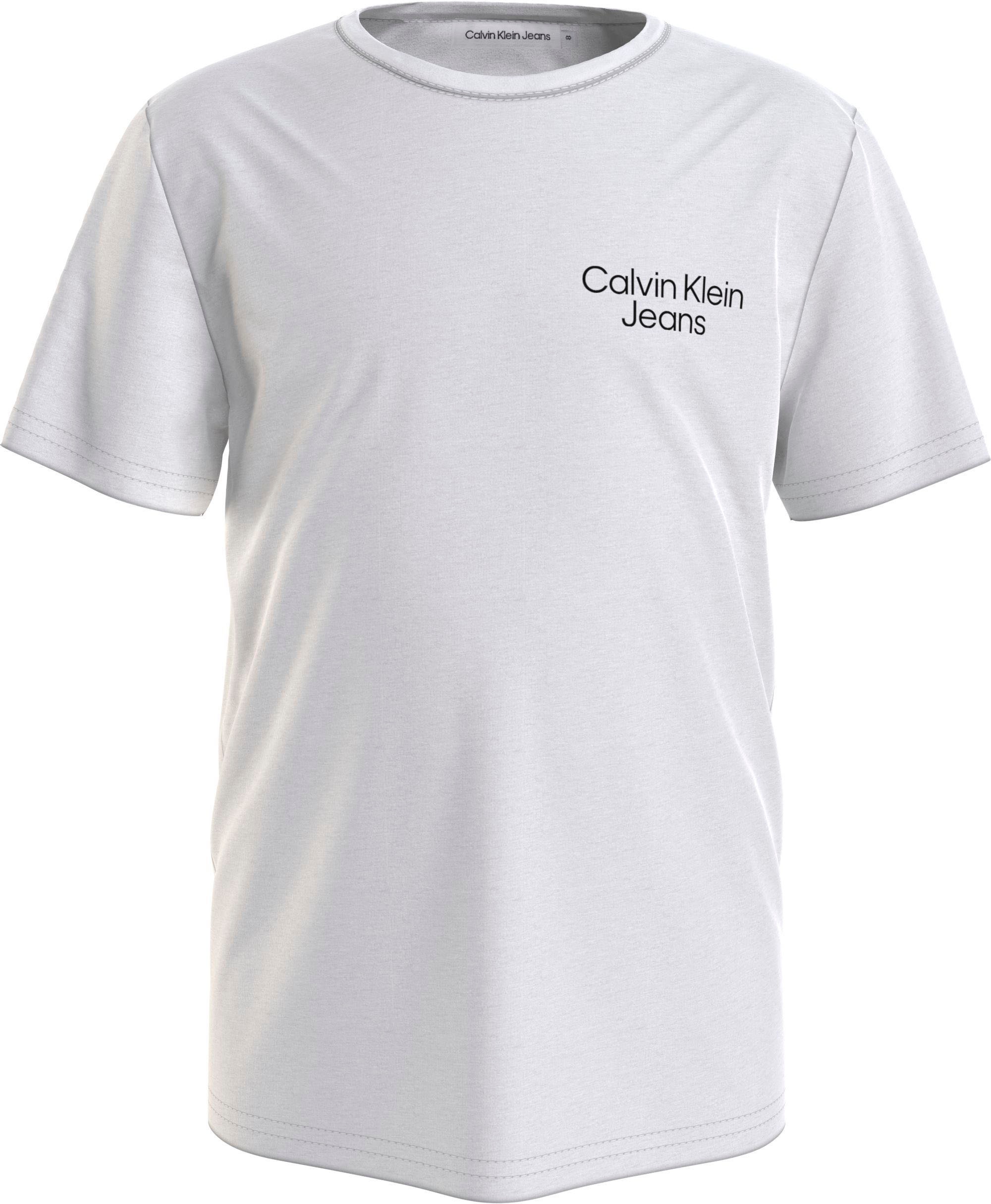 Trendige Calvin Klein auf T-Shirt, ohne shoppen Jeans am mit Ärmel der und Brust Calvin Mindestbestellwert Klein Logoschriftzug
