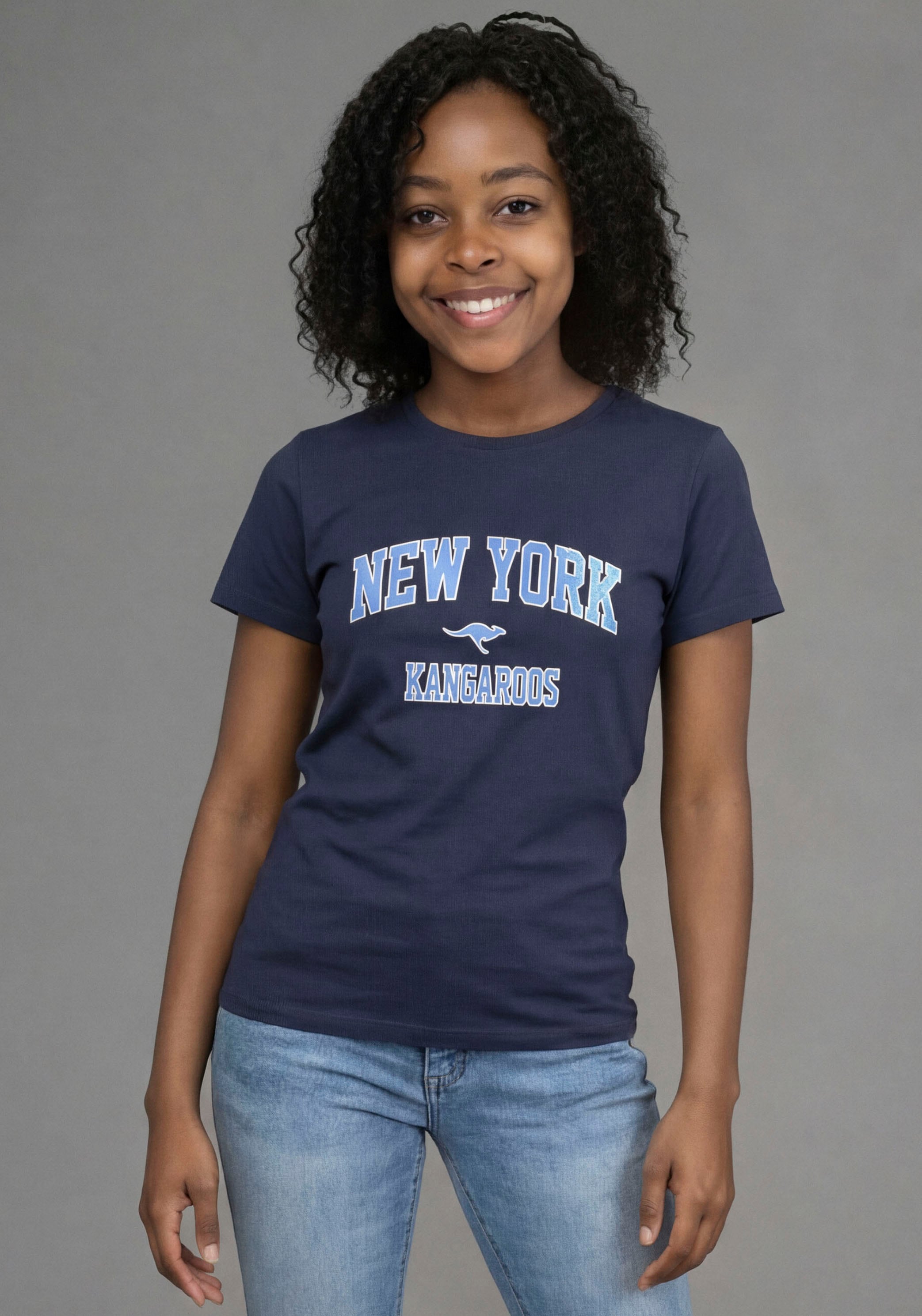 Image of KangaROOS T-Shirt "Kangaroos Shirt mit NEW YORK Druck" für Mädchen, Kurzarm, bedrucktes Design, Basic Passform