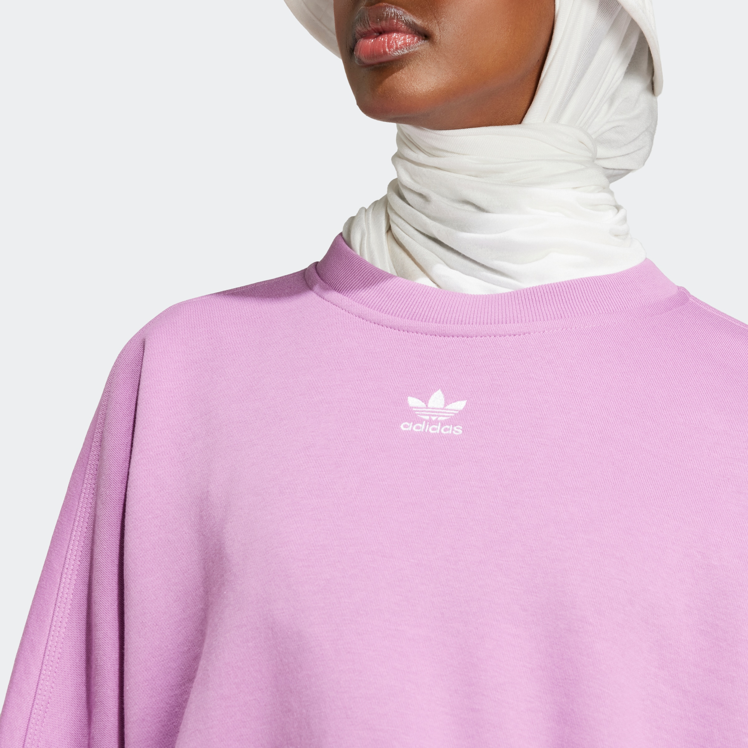 adidas Originals Sweatshirt »ESS CREW FL«