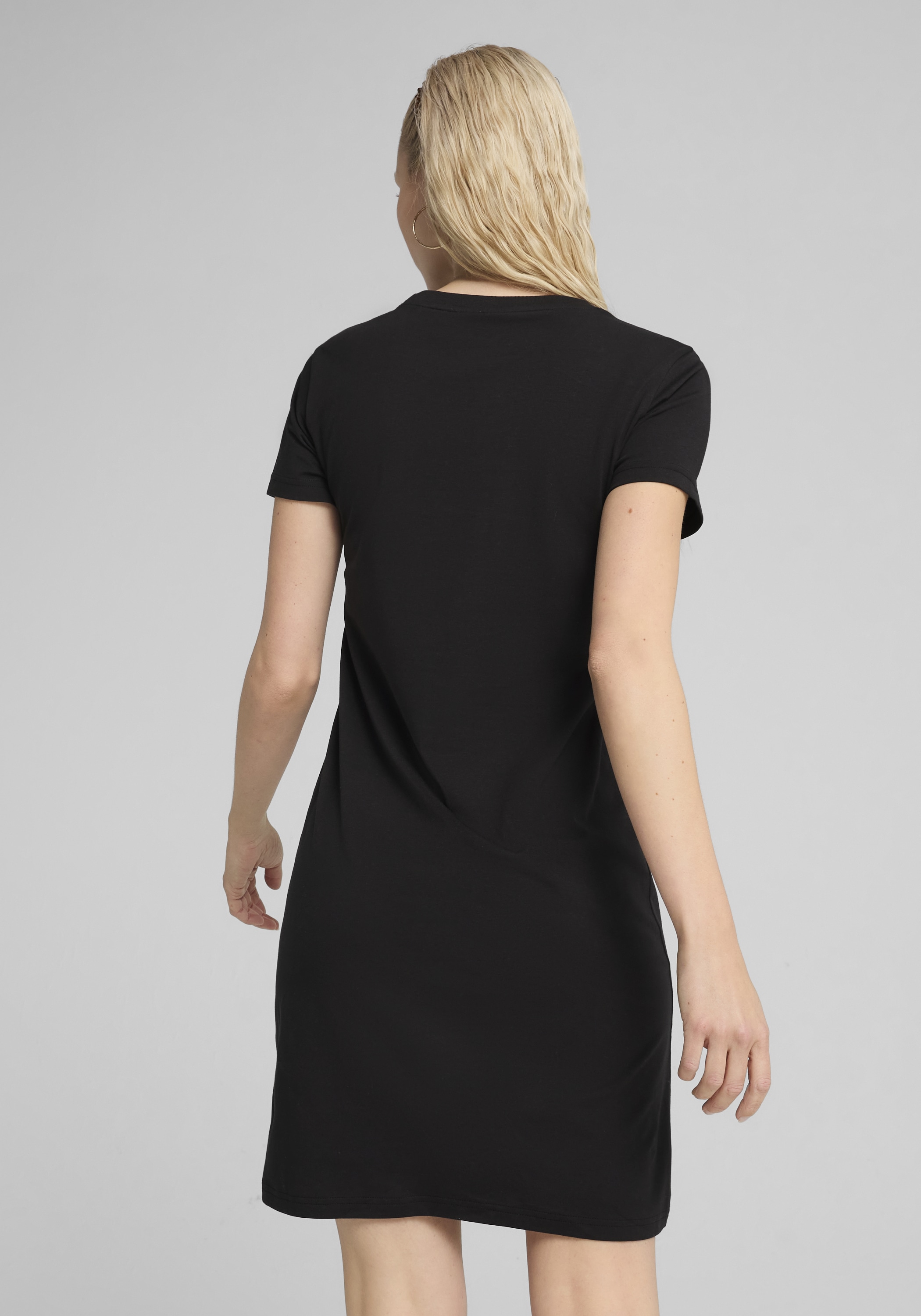 PUMA Shirtkleid »ESS SMALL NO 1 LOGO SLIM DRESS« sportlicher Stil, pflegeleicht