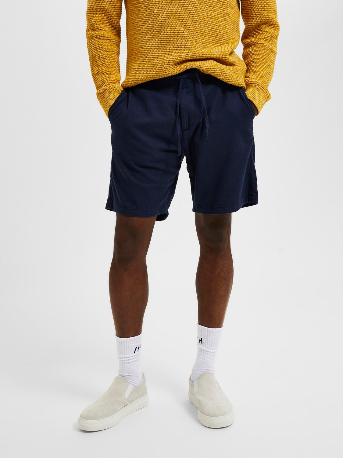 SELECTED HOMME Chinoshorts »SLHREGULAR-BRODY SUN SHORTS NOOS«