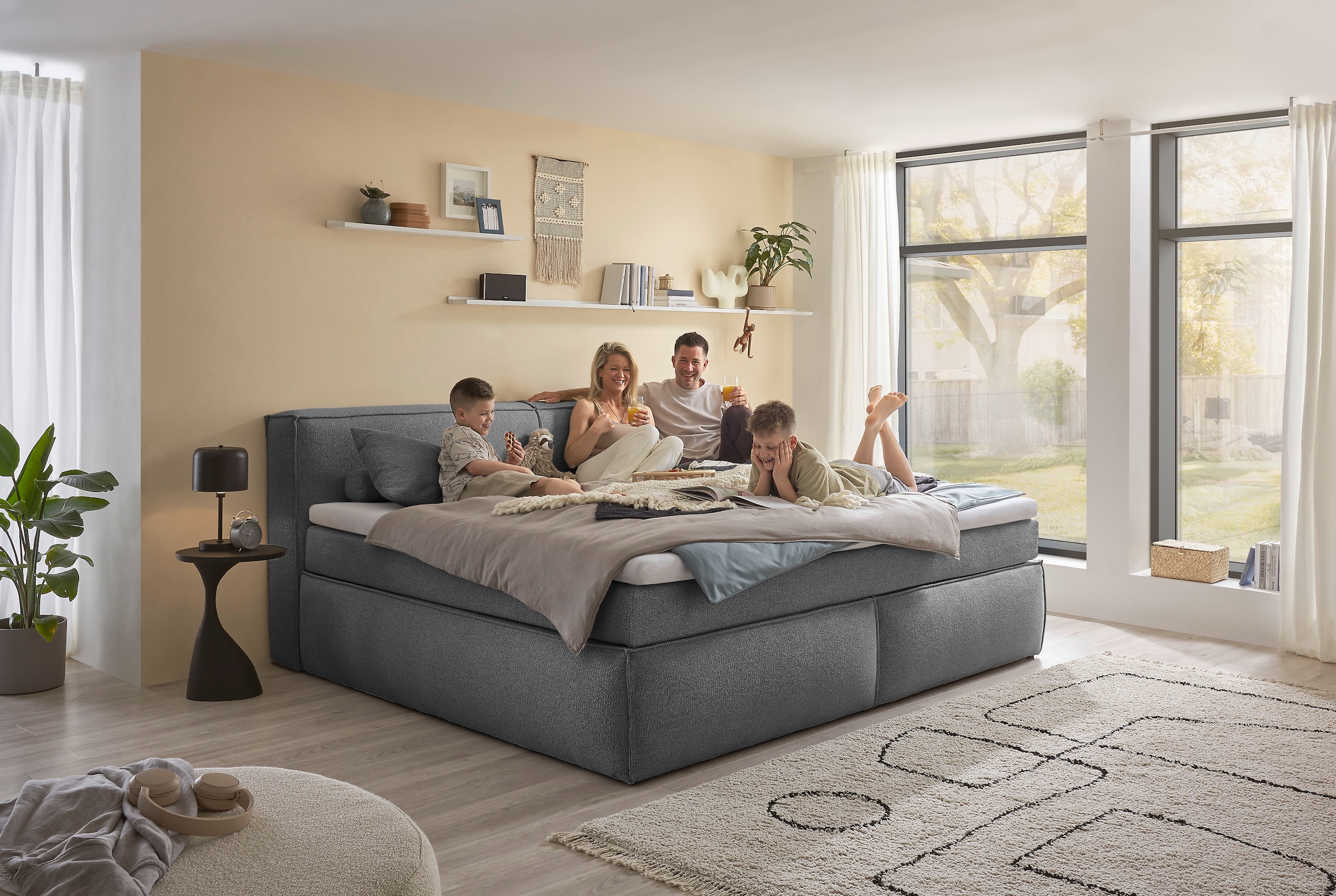 ED EXCITING DESIGN Boxspringbett »Sandon, Familienbett erhältlich in der Grösse 240x200cm« in verschiedenen Farben erhältlich