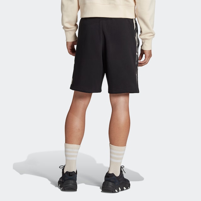 ♕ adidas Originals Shorts »GRAPHICS CAMO 3-STREIFEN«, (1 tlg.)  versandkostenfrei auf
