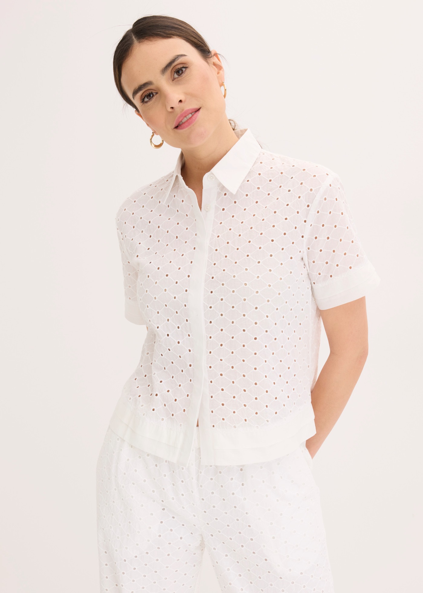 Image of bonprix Langarmbluse eleganter Stil, mit Hemdblusenkragen, Regular Fit, aus Baumwolle