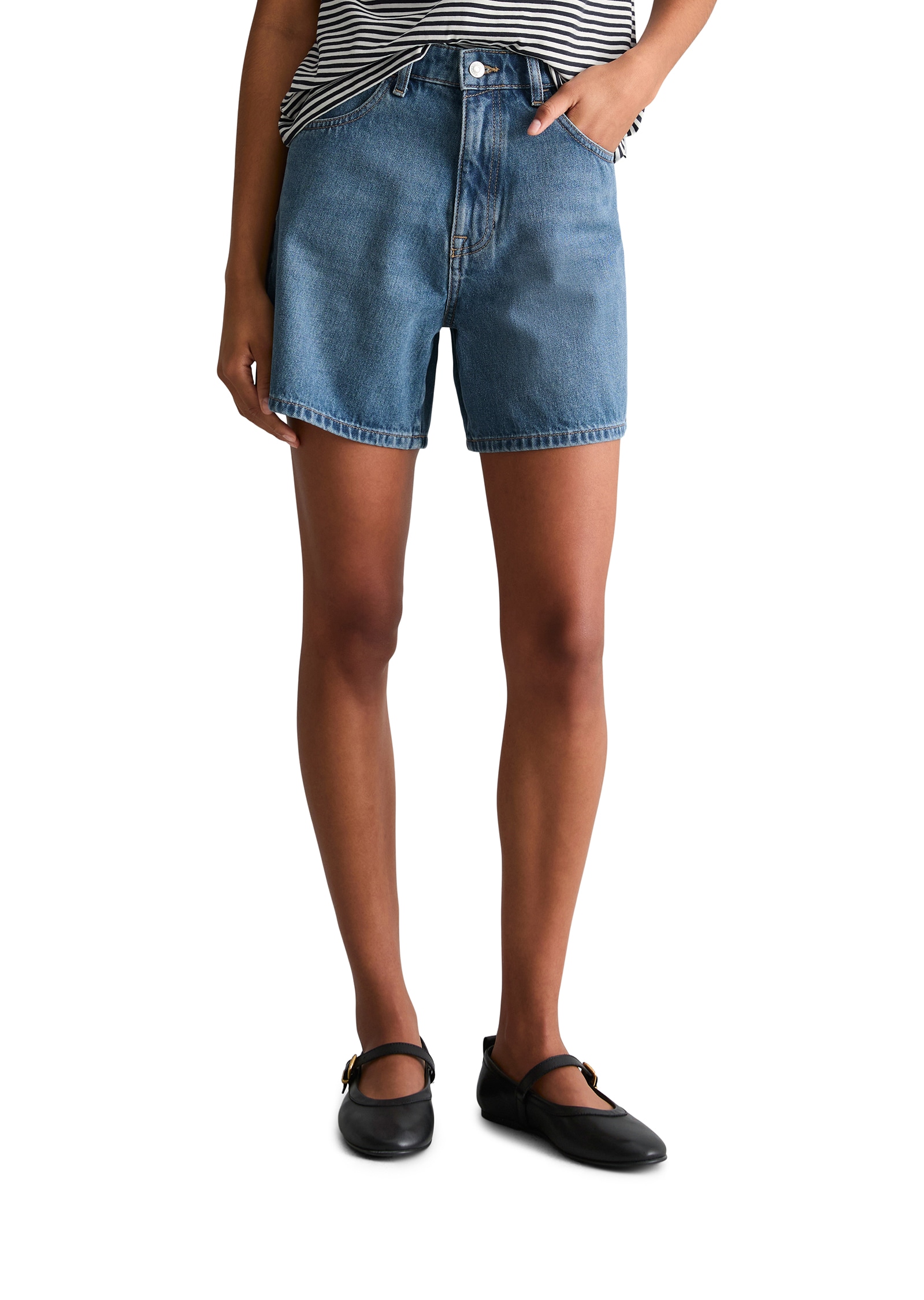 Image of Marc OPolo DENIM Jeansshorts "Model Filda relaxed aus Rigid Denim" hohe Leibhöhe