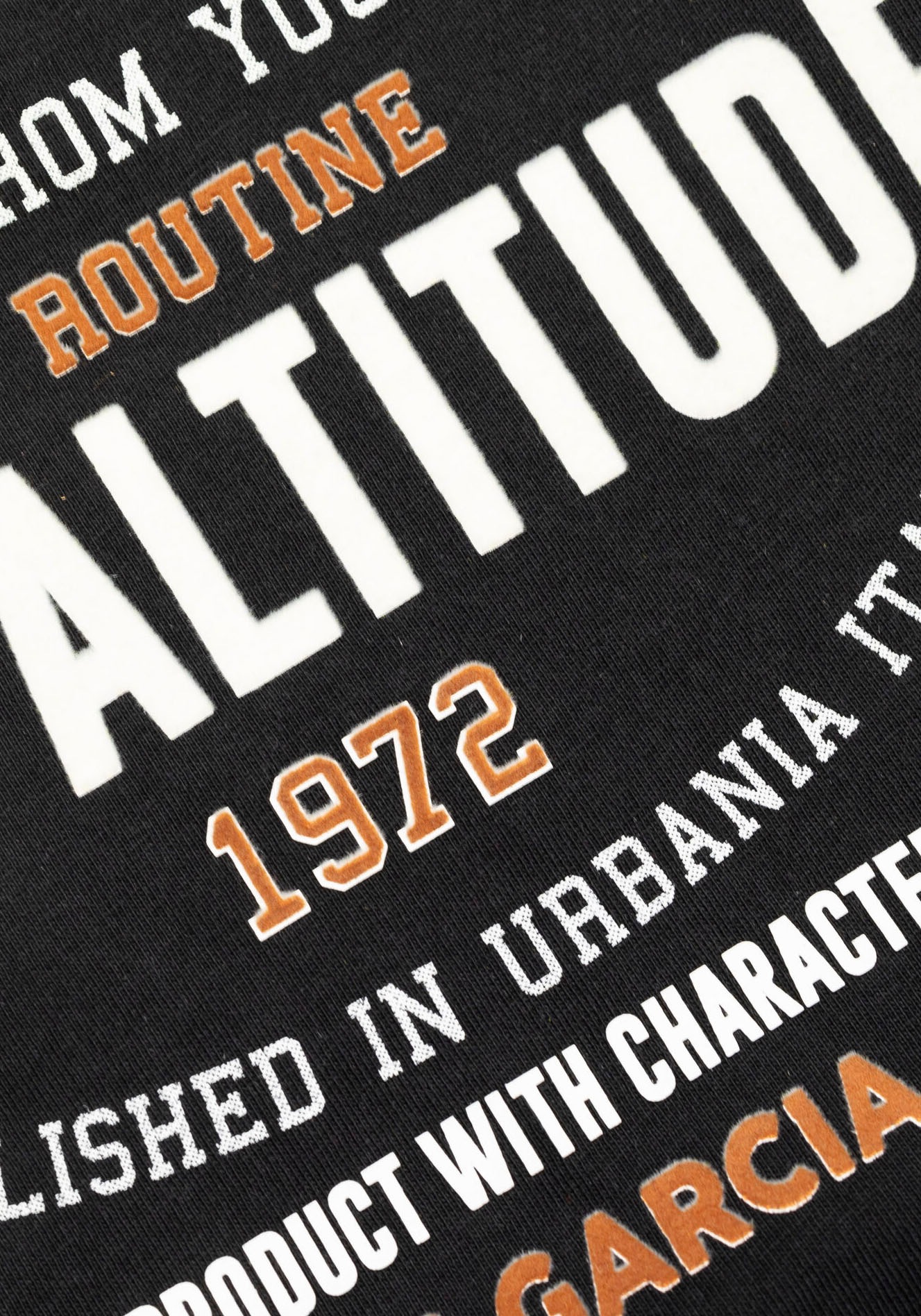 Garcia Langarmshirt »HIGH ALTITUDE«, mit Frontprint