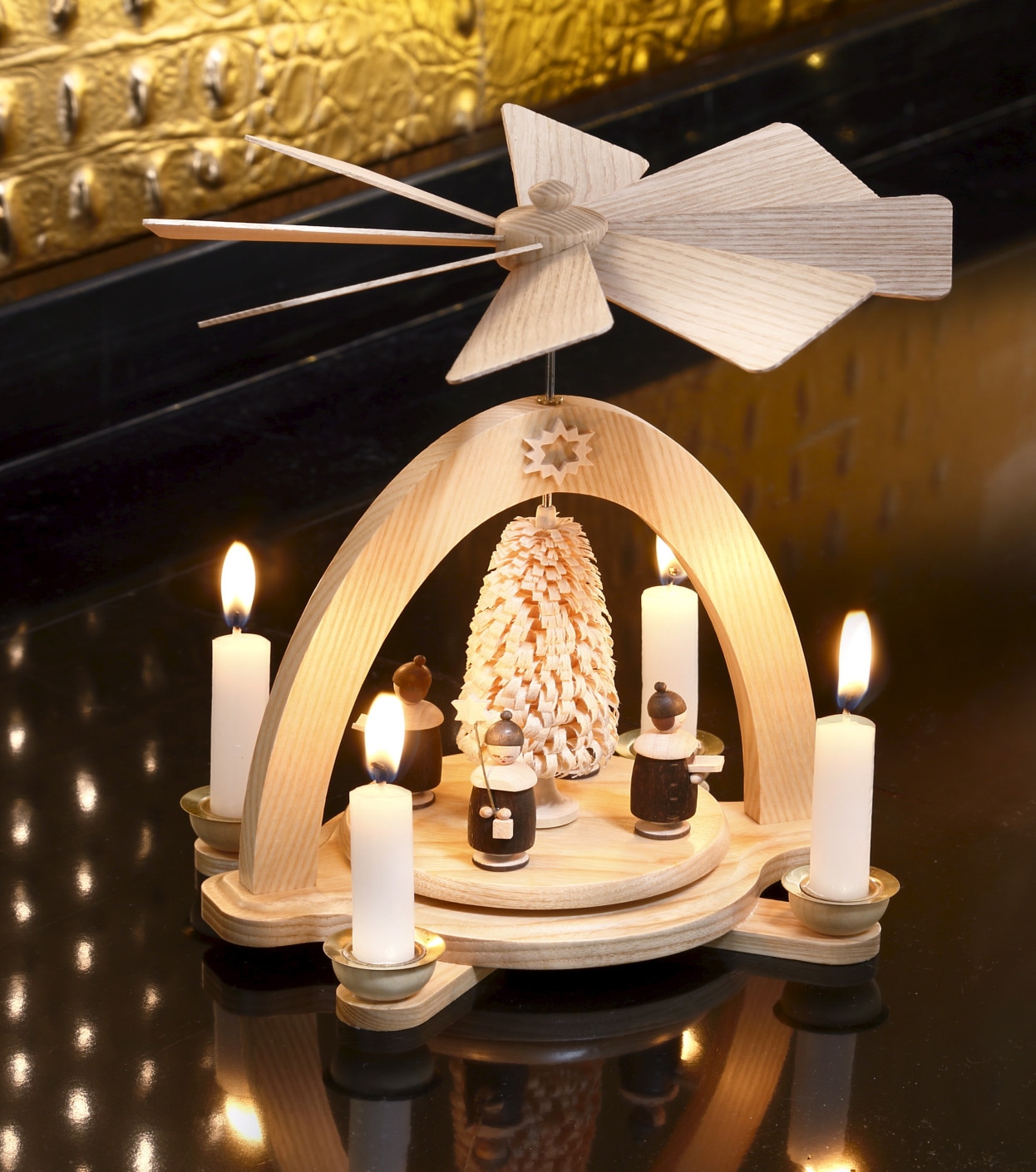 Albin Preissler Weihnachtspyramide »mit Kurrende, Handwerkskunst aus dem Erzgebirge« Weihnachtsdeko aus Eschenholz