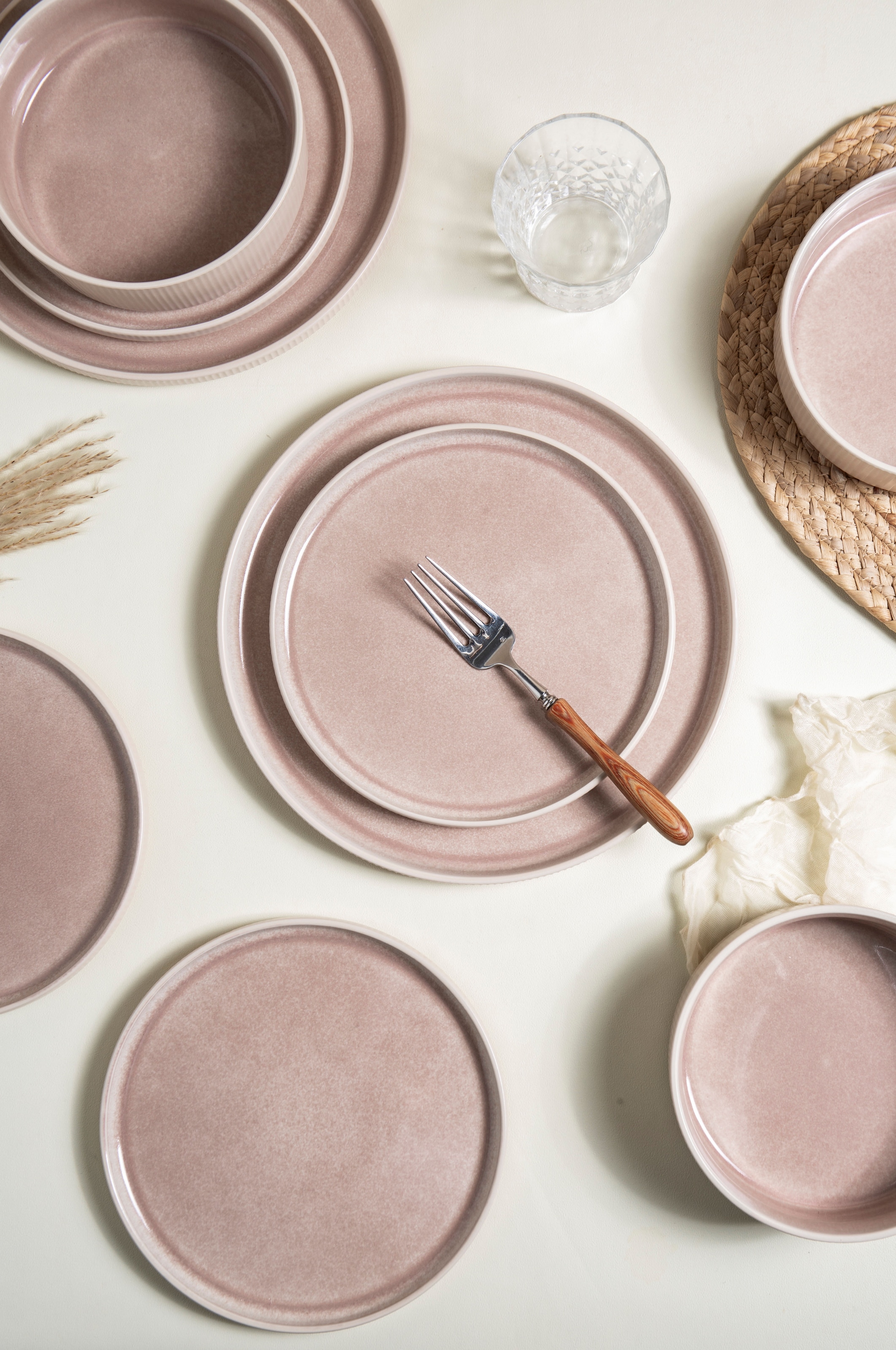 GOODproduct Set de vaisselle »Ylvii, aussen matt, innen reaktiv glasiert« Riffeloptik, spülmaschinenfest und mikrowellengeeignet