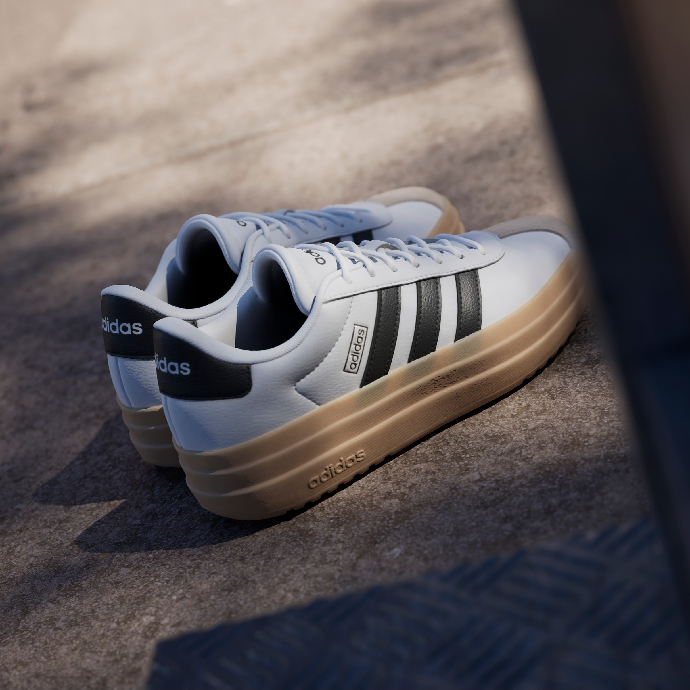 adidas Sportswear Sneaker »VL COURT BOLD«, Design auf den Spuren des adidas Gazelle Bold