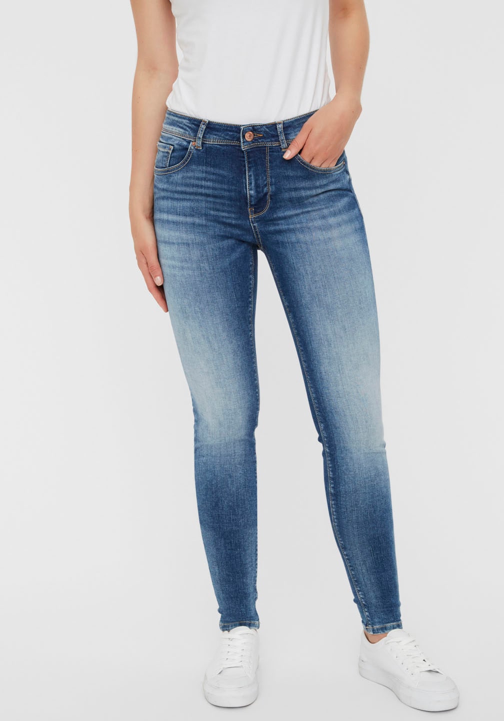 Image of Vero Moda Skinny-fit-Jeans »VMLUX MR SLIM« bei Ackermann Versand Schweiz