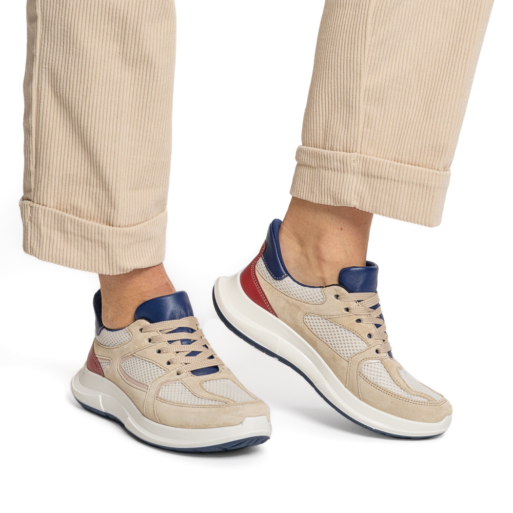 Ara Baskets compensées »MOTION«  , chaussure de loisirs, chaussure basse, chaussure à lacets en largeur confort H (=très large)