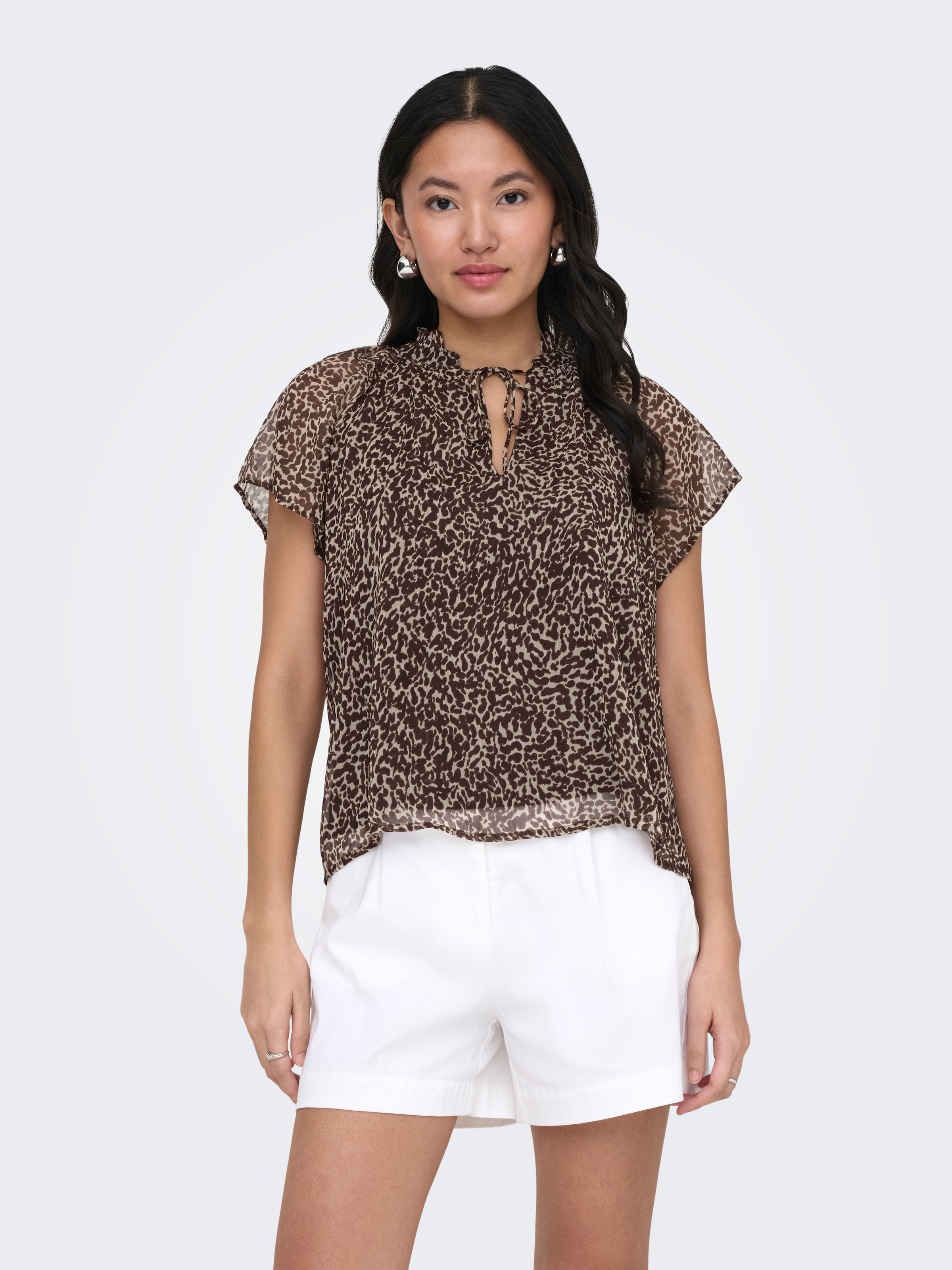 Image of ONLY Chiffonbluse "ONLLERI-PENINNA S/S TIED NECK SHIRT WVN" Polyester, regular fit
