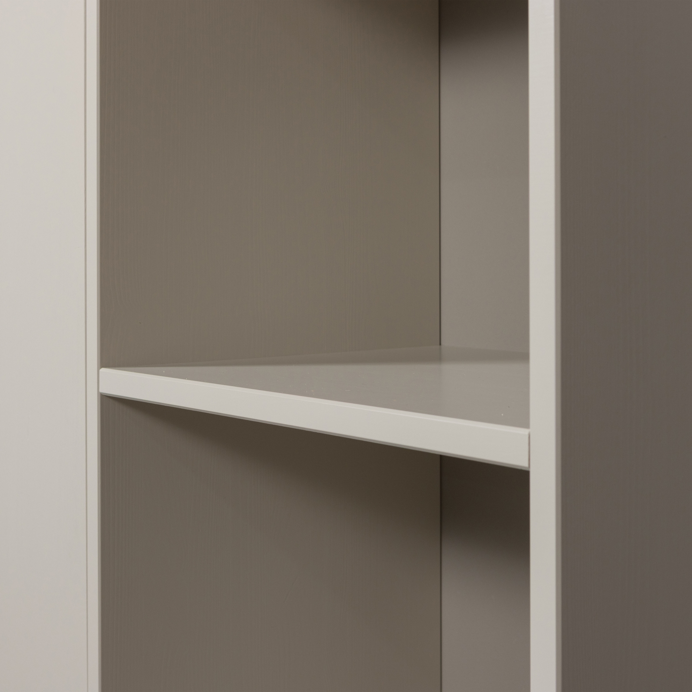 WOOOD Mehrzweckschrank »Meggy Kiefernholz mit Druckmechanismus B 108 x D 40 x H 215 cm« Tragkraft 10 kg pro Boden, sichtbare Maserung, einfach zu montieren