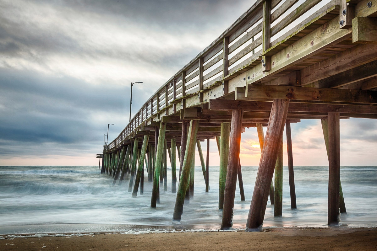 Image of Papermoon Fototapete "Virginia Beach Pier"