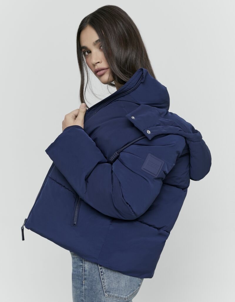 Tally Weijl Steppjacke »SJAPETASICS« mit Kapuze mit Kapuze und Kordelzug, Reissverschlusstaschen