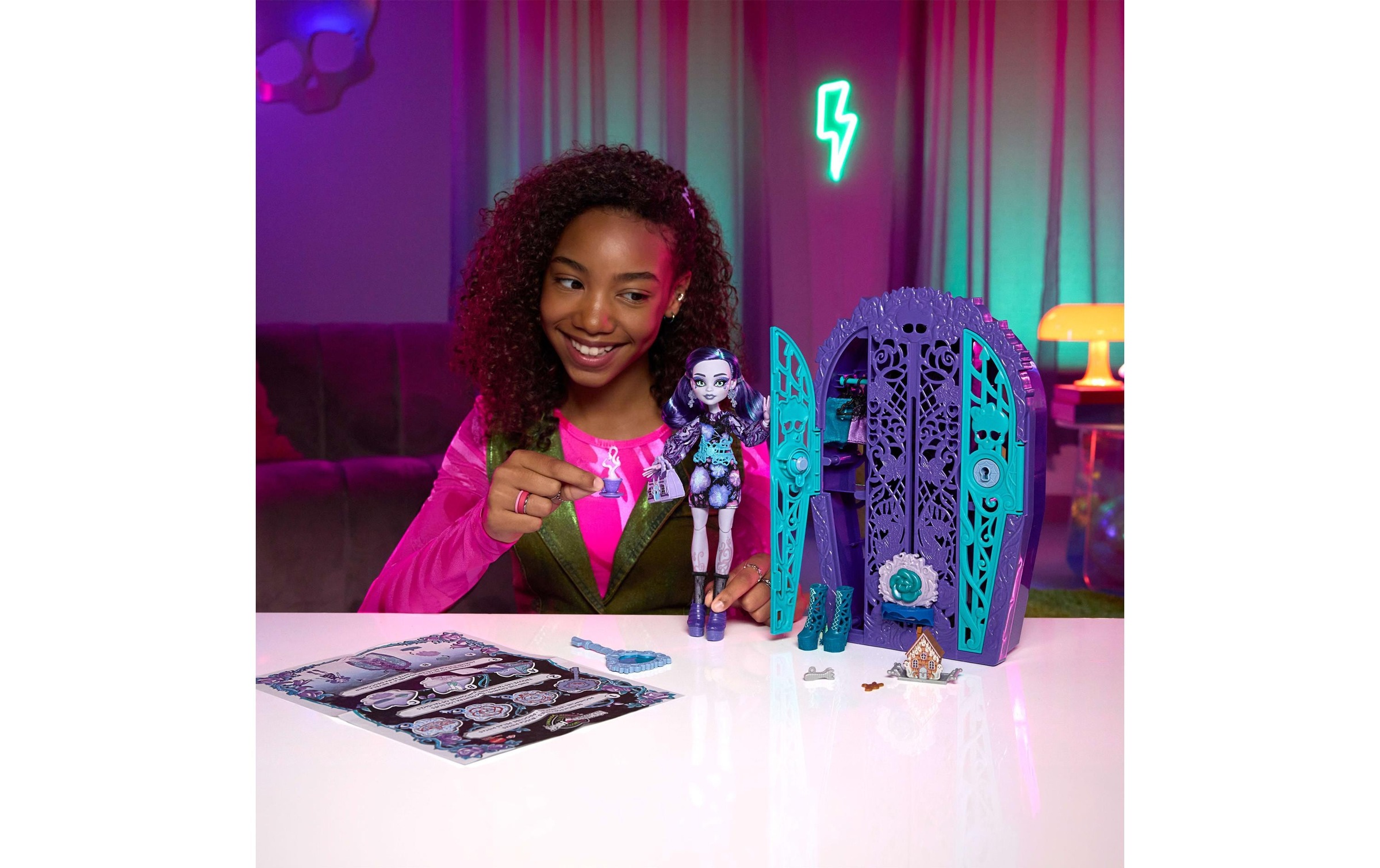 MonsterHigh™ Anziehpuppe »Verborgene Schätze Mysteries Twyla«