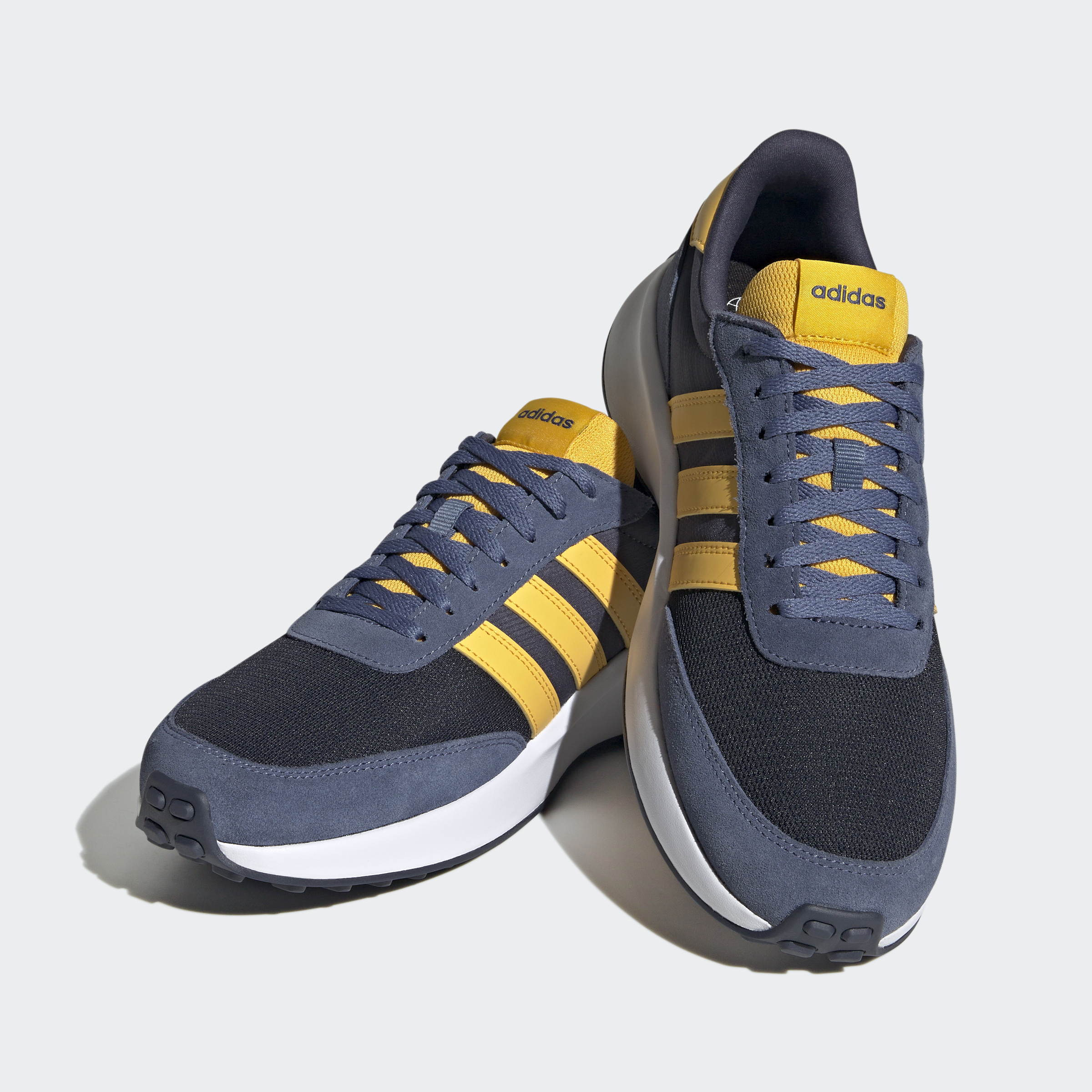 Sneaker »RUN 70S«
