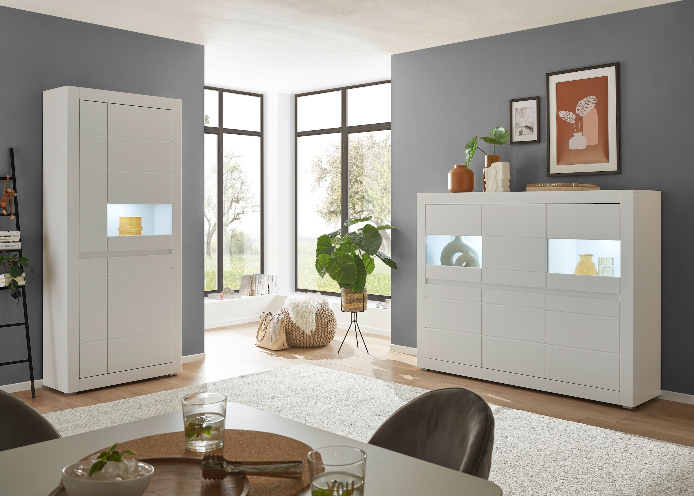 INOSIGN Highboard »Chester, moderne Kommode, Schrank mit Stauraum, Sideboard in Weiss Matt«, (1 St.), austauschbare Blende in Griffleiste, zeitloses Design, 165 cm breit