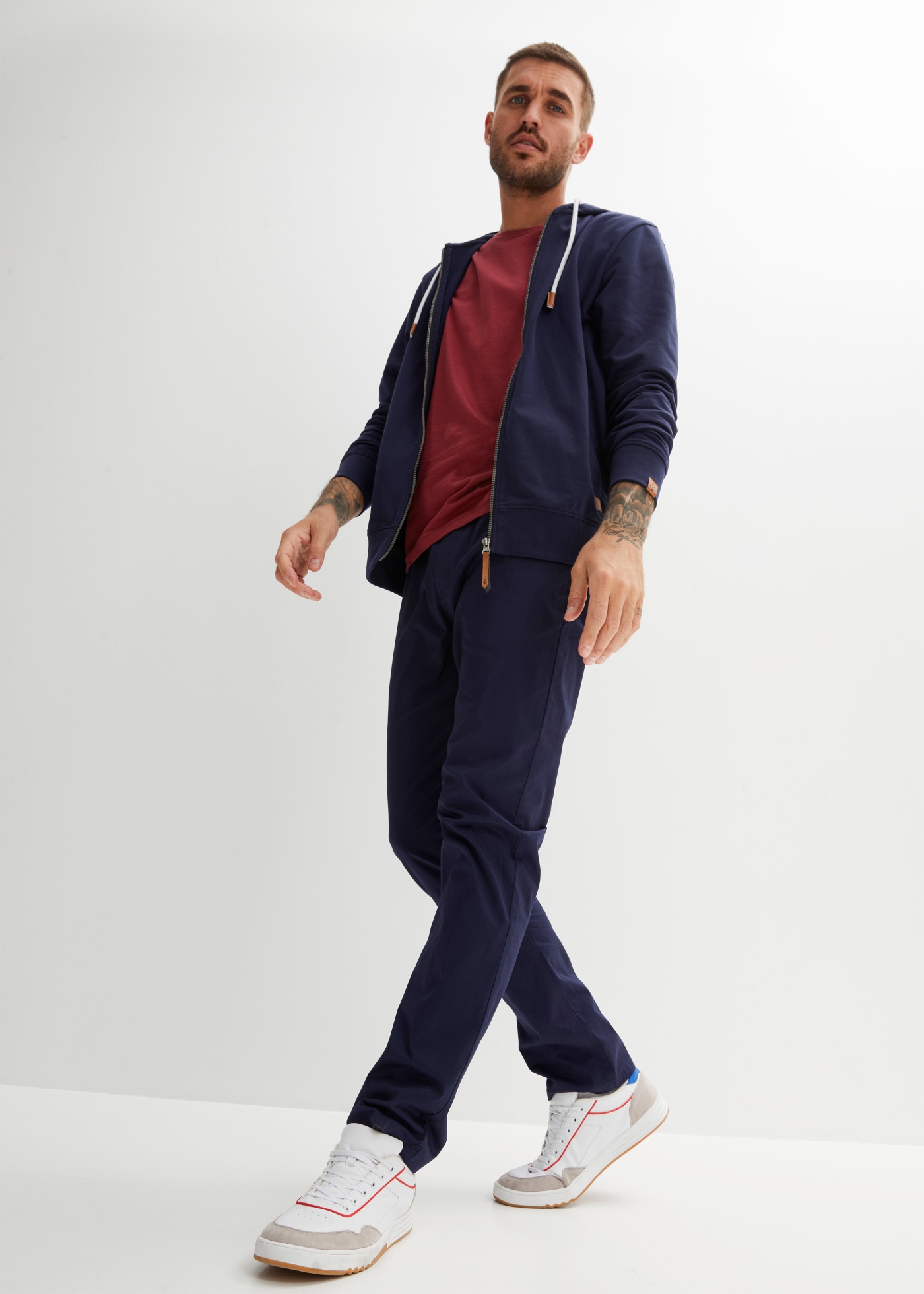 bonprix Kapuzensweatjacke Regular Fit, mit Kapuze