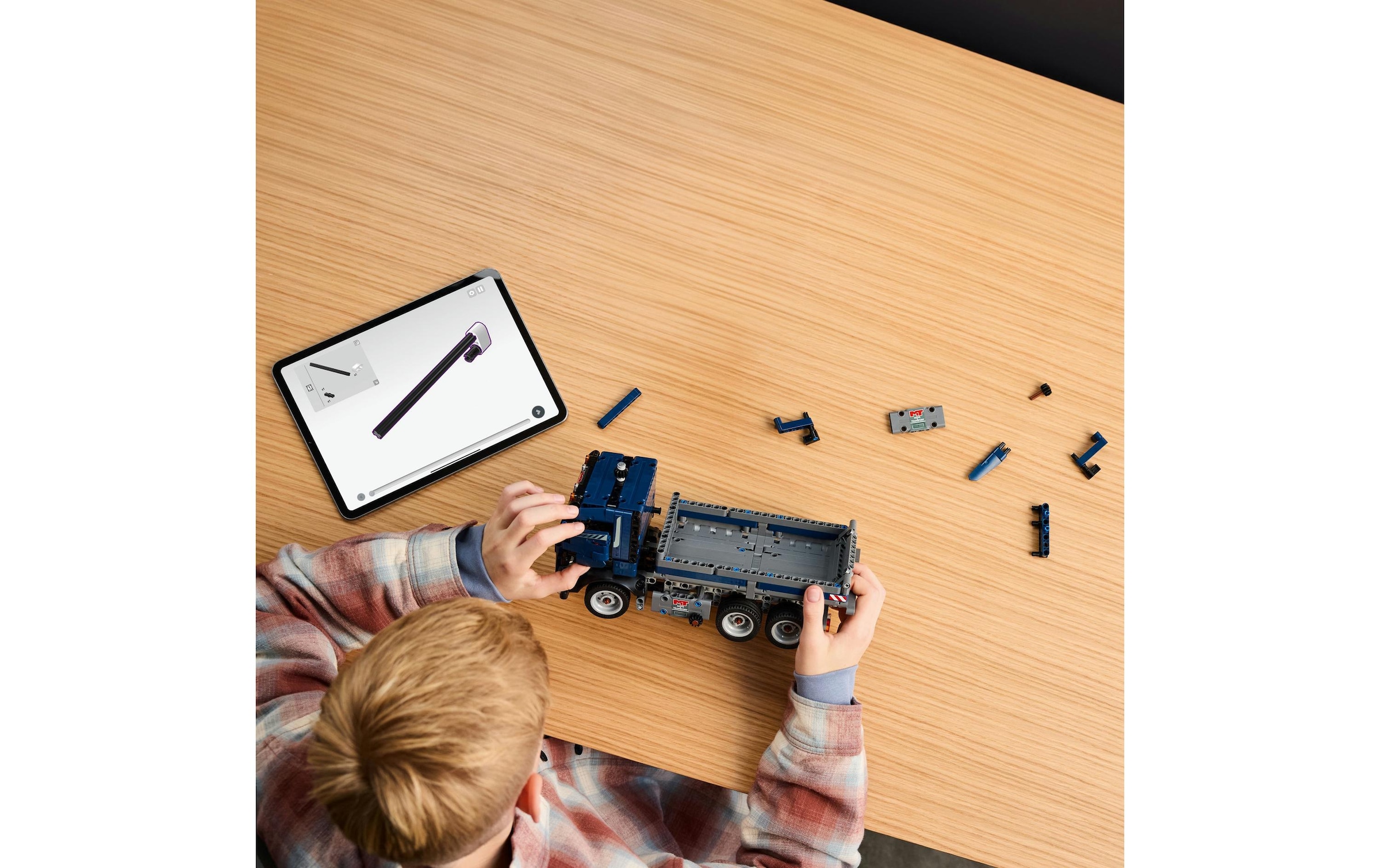 LEGO® Spielbausteine »Technic Kipplaster 42203«