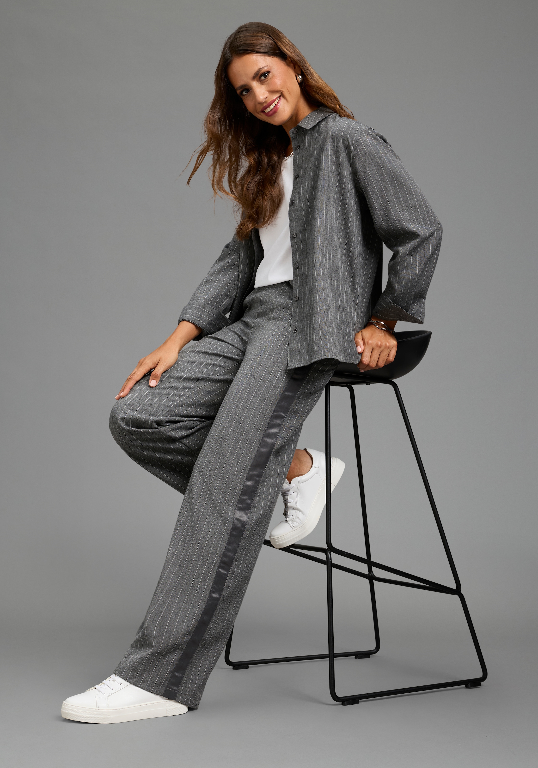Laura Scott Pantalon à enfiler  en polyester et viscose, aspect à fines rayures, pour vêtements professionnels
