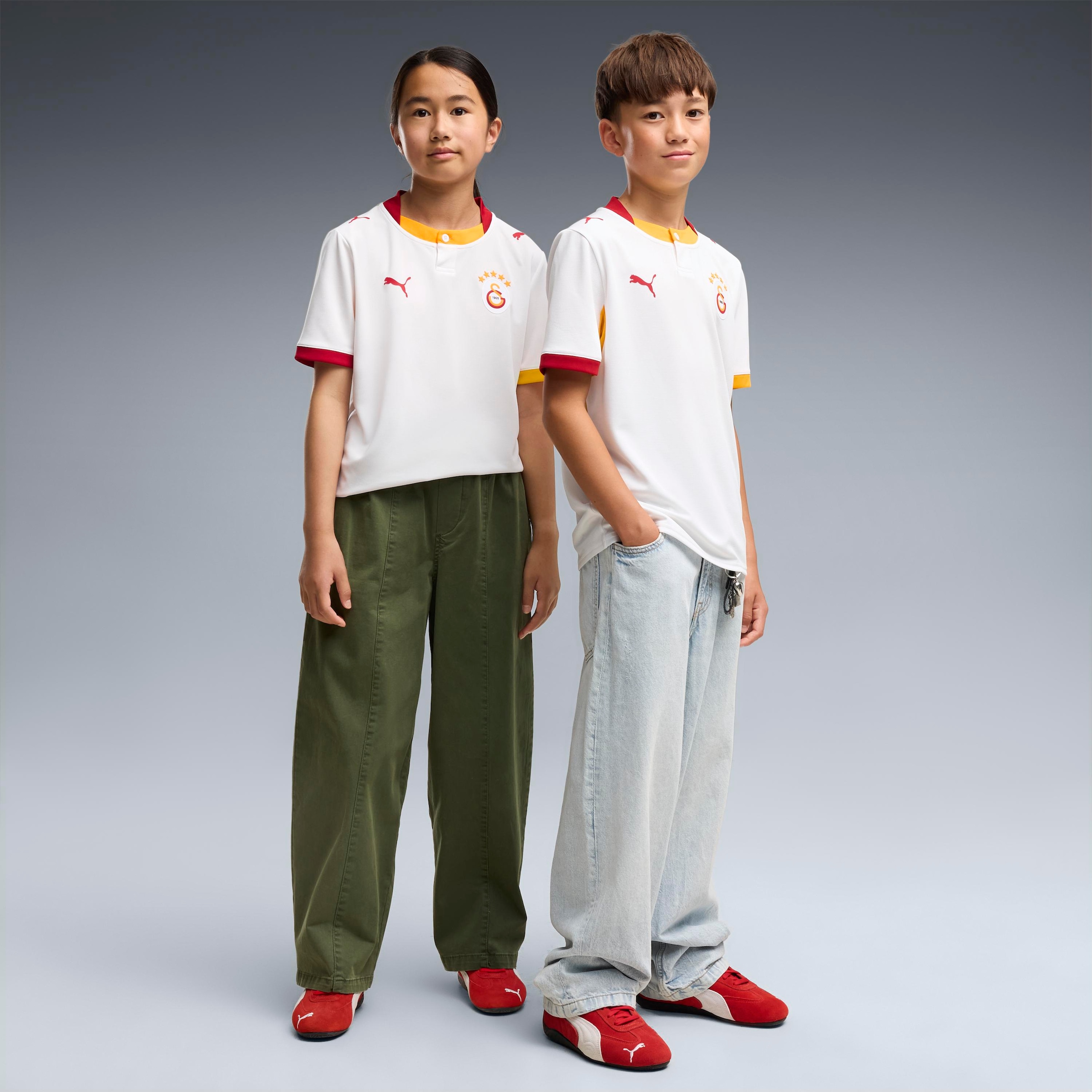 PUMA Maillot de foot »GSK THIRD JERSEY REPLICA JR« pour enfants, matériau léger