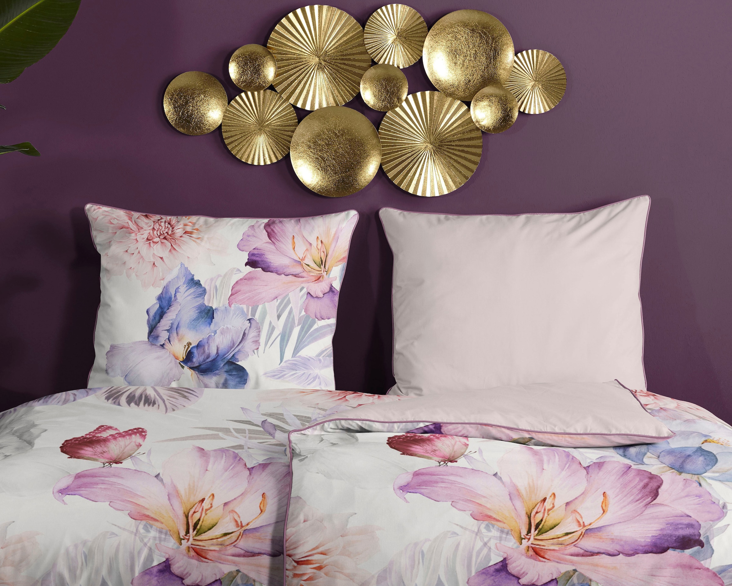 Descanso Wendebettwäsche »Caen«, Baumwolle, Satin, 135x200, Biese, Reissverschluss, Wende, Blumen, Natur