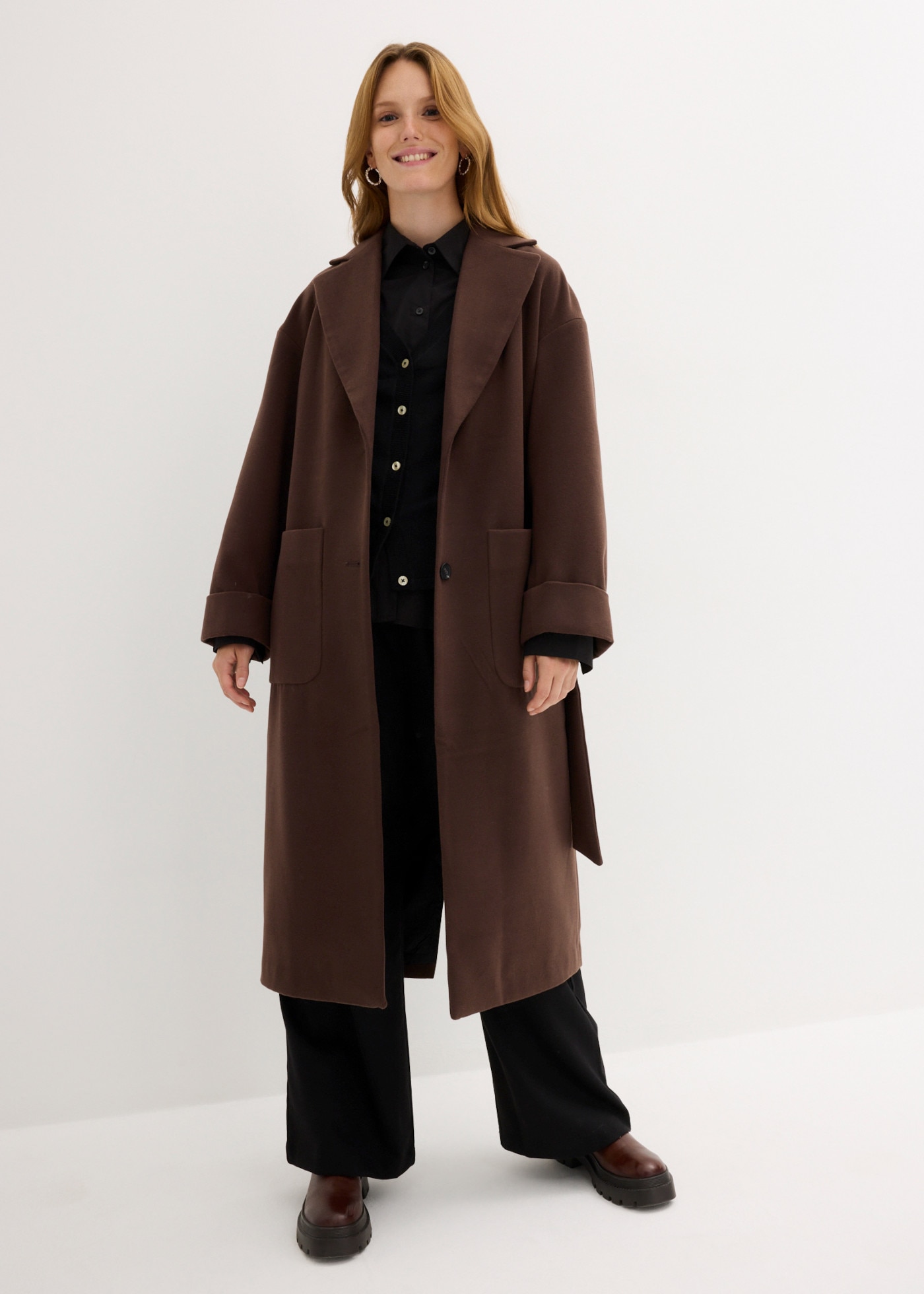 Image of bonprix Wintermantel aus Wollimitat, mit Taschen, lässig geschnitten, elegant