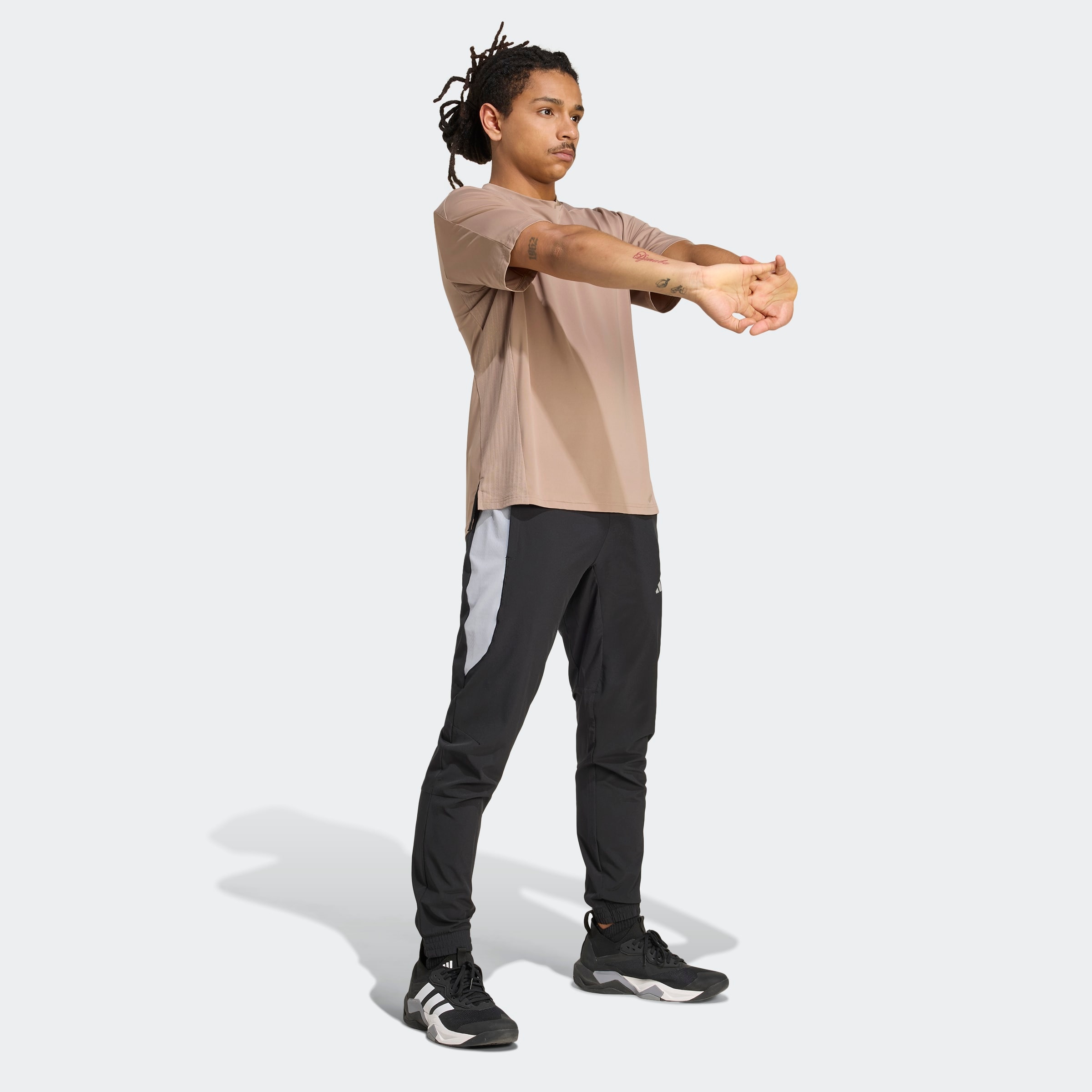 adidas Performance Sporthose »TECH APP S-PANT«  mit Reissverschlusstaschen, schnell trocknend, elastisch