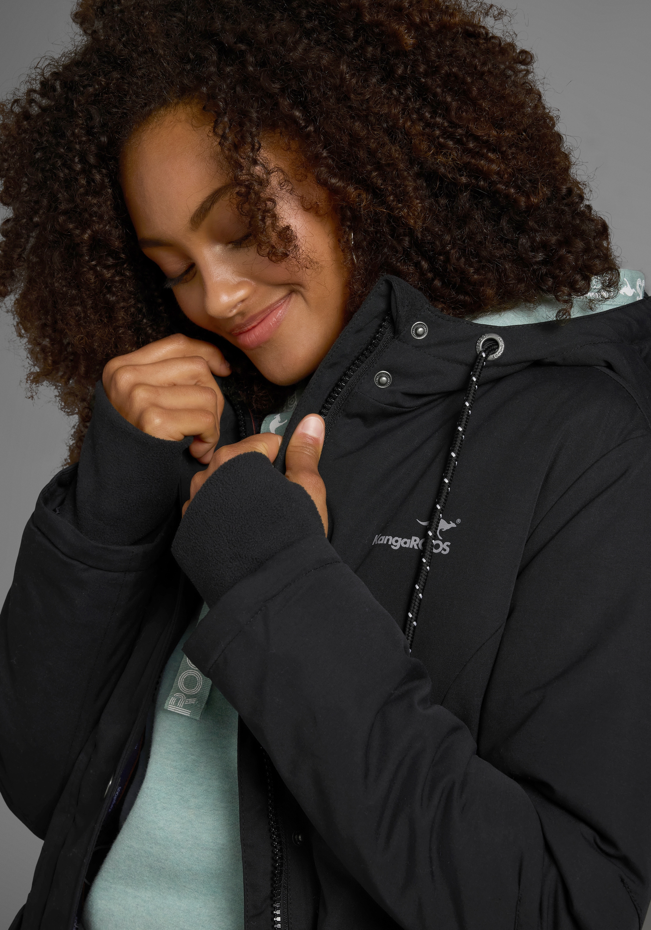 KangaROOS Langjacke, mit Kapuze, für den Übergang, aus leichtem Webmaterial, modisch