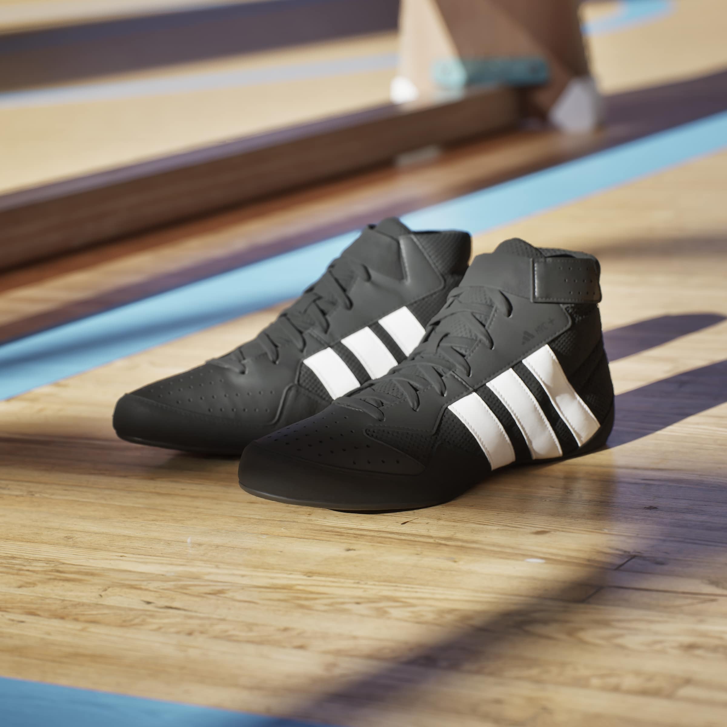 adidas Performance Chaussure d'entraînement »HVC PLUS«  Chaussure à empiècements contrastés