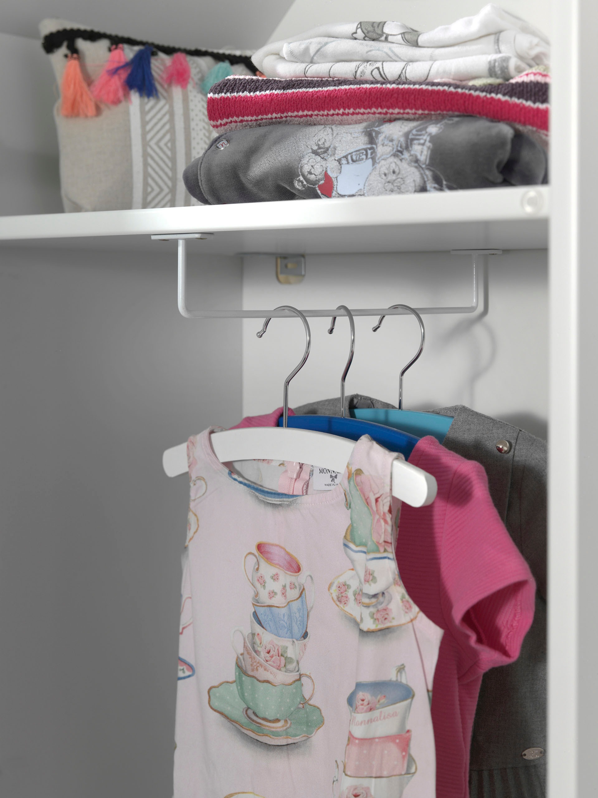 Vipack Armoires à vêtements »Casami, mit Soft-Close, viel Stauraum, TOP modern« L/H/P env. 57,6x171,3x37 cm, différentes couleurs, style maison de plage,  utilisable comme armoire à vêtements/linge, usage universel