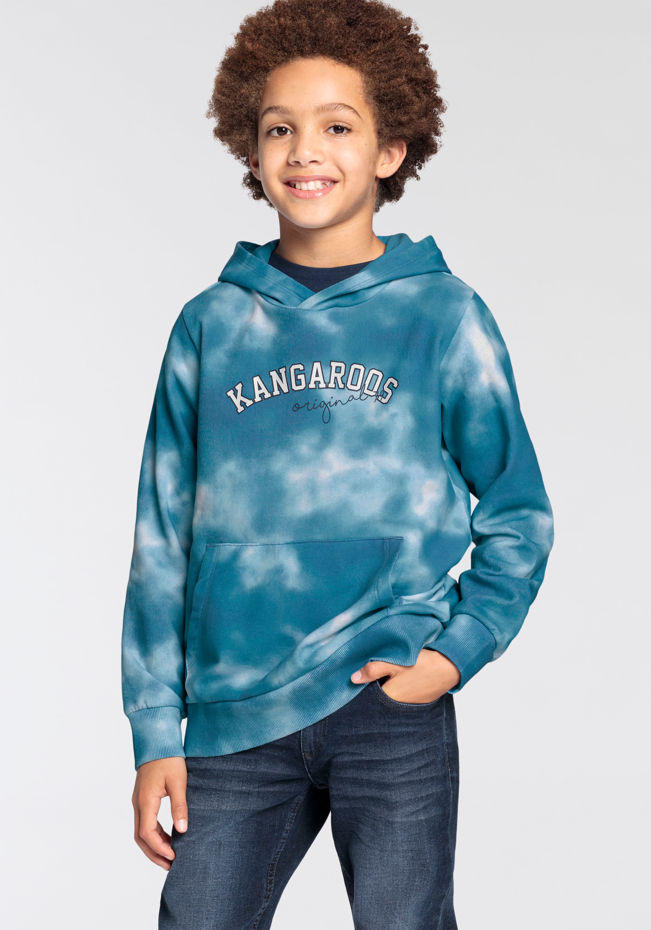 KangaROOS Mindestbestellwert ohne Batik-Print »Kangaroos mit Trendige shoppen Jungen«, Kapuzensweatshirt allover
