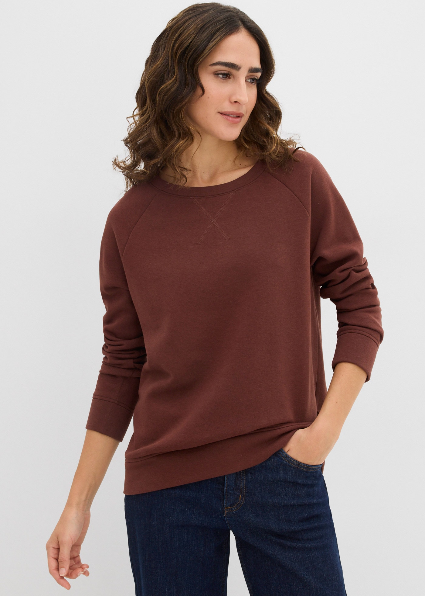 Image of bonprix Sweatshirt "Sweatshirt", klassischer Rundhalsausschnitt, bequeme Passform, ohne Verschluss